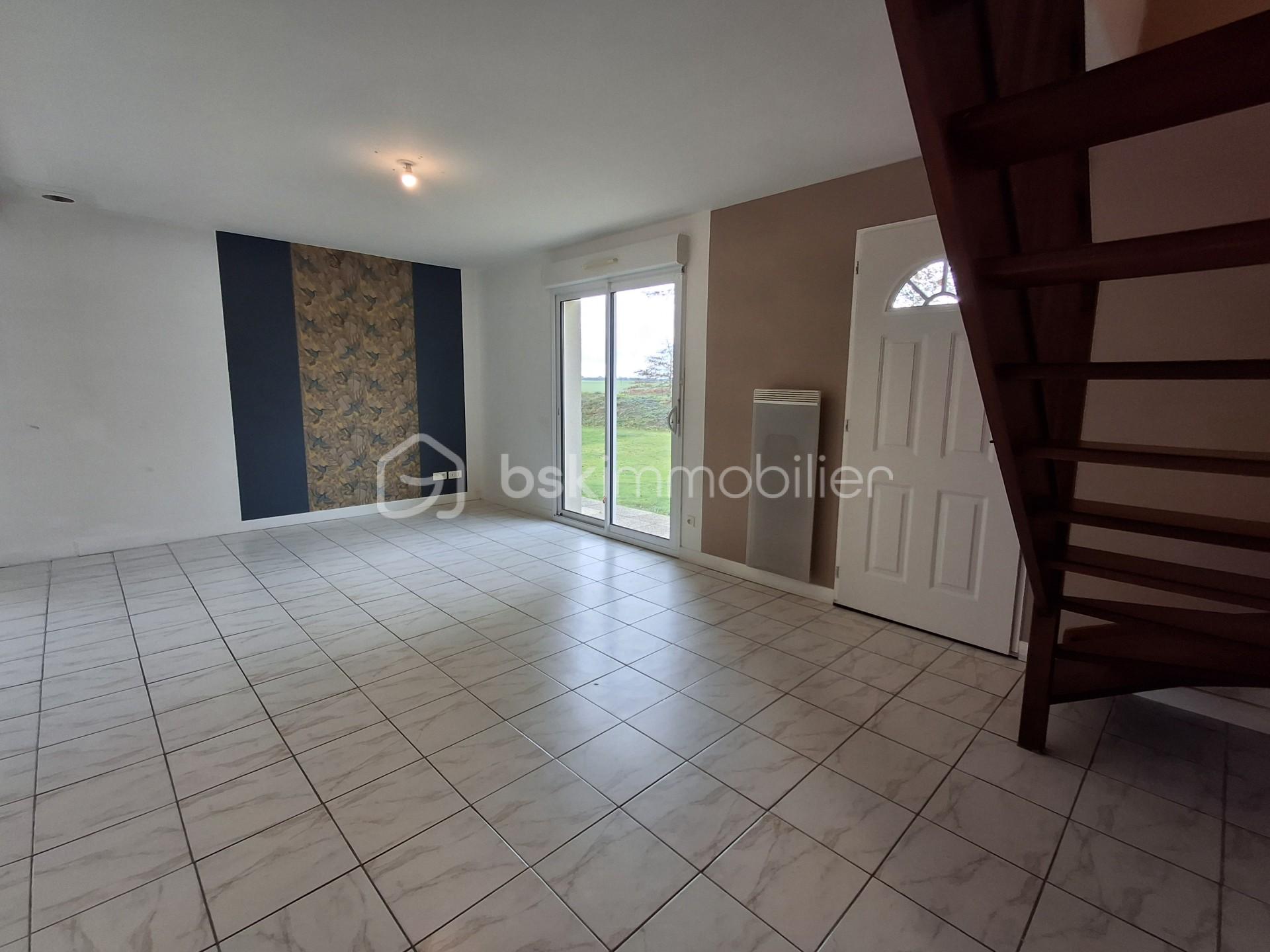 Maison de 114 m² - espace de vie avec escalier paysage.jpg