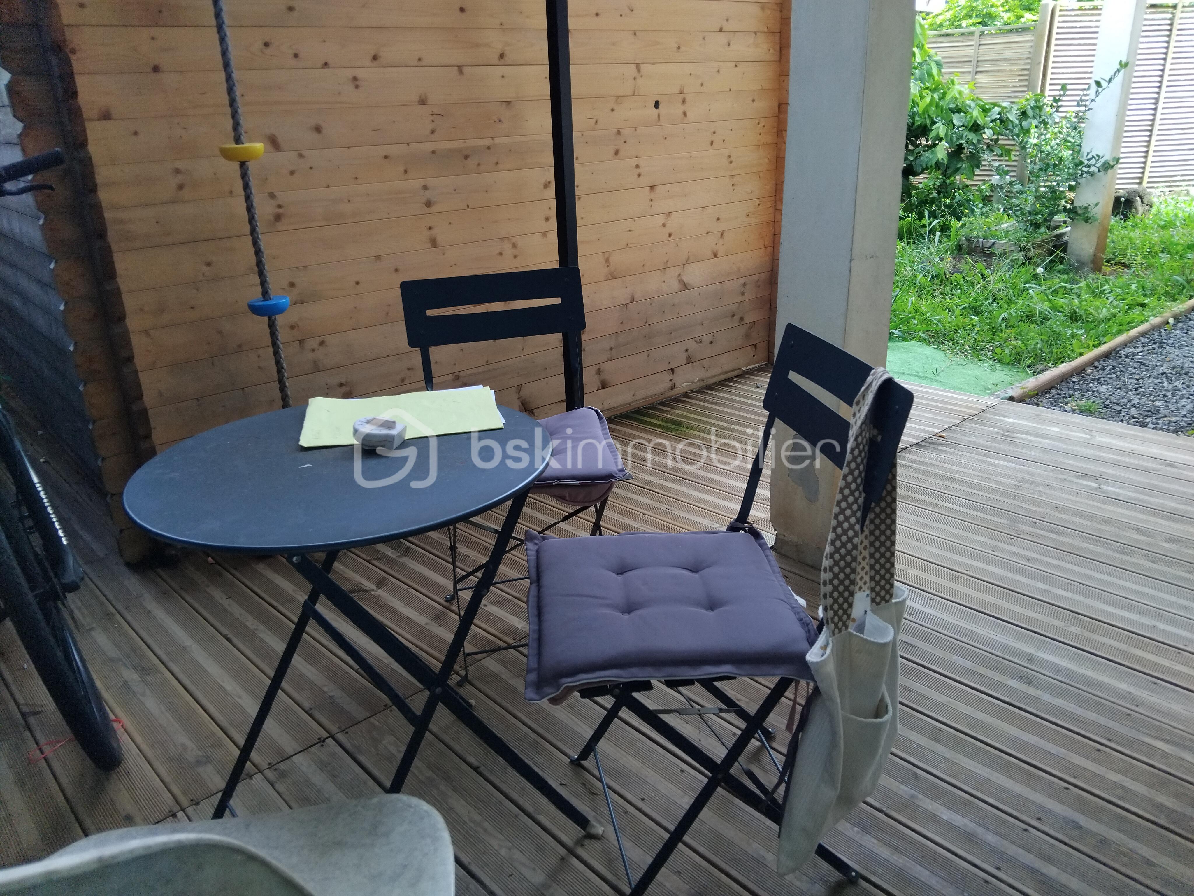 Fonds de commerce - deck.jpg