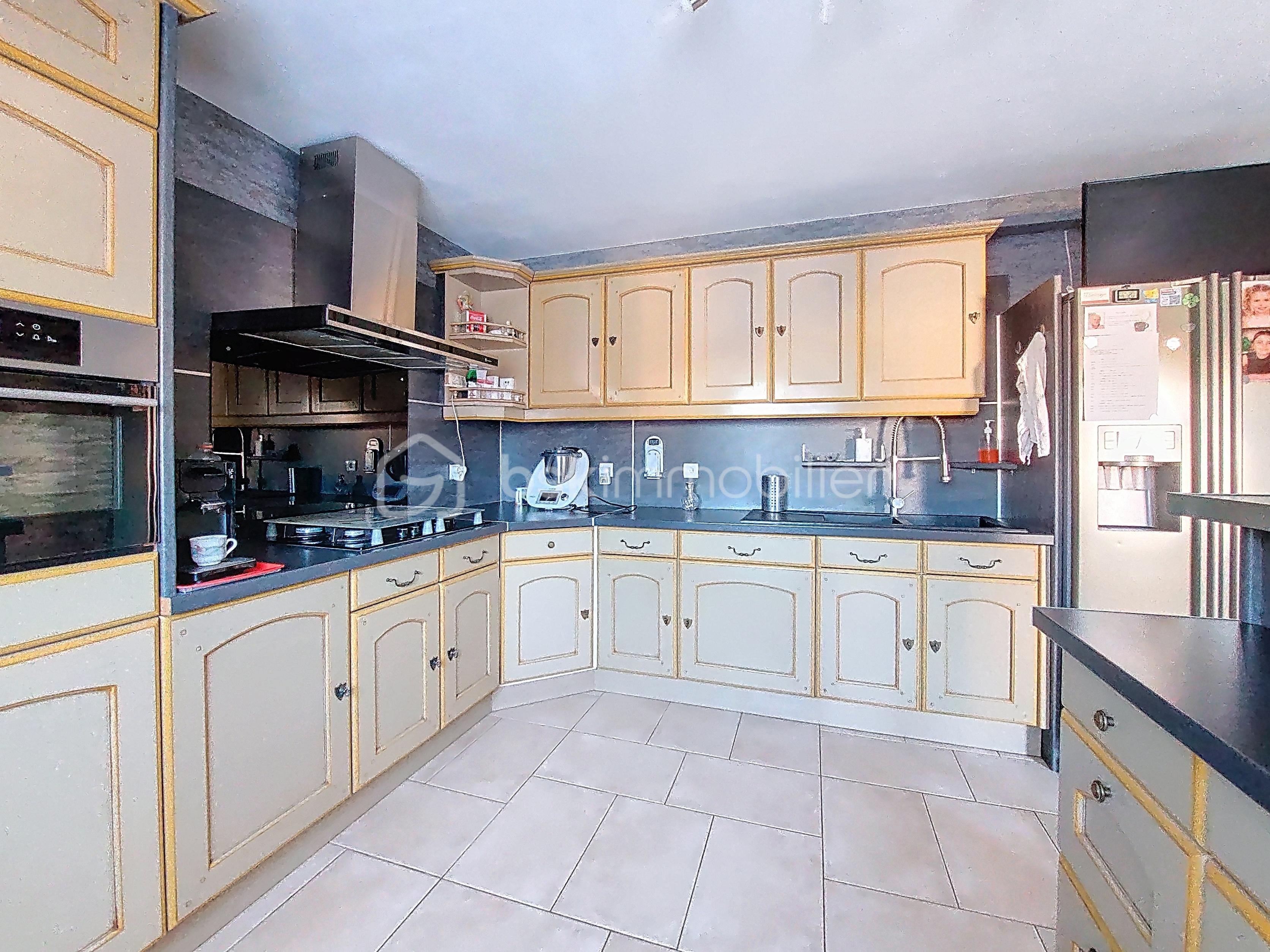 Maison en pierre de 149 m² - Cuisine 5.jpg