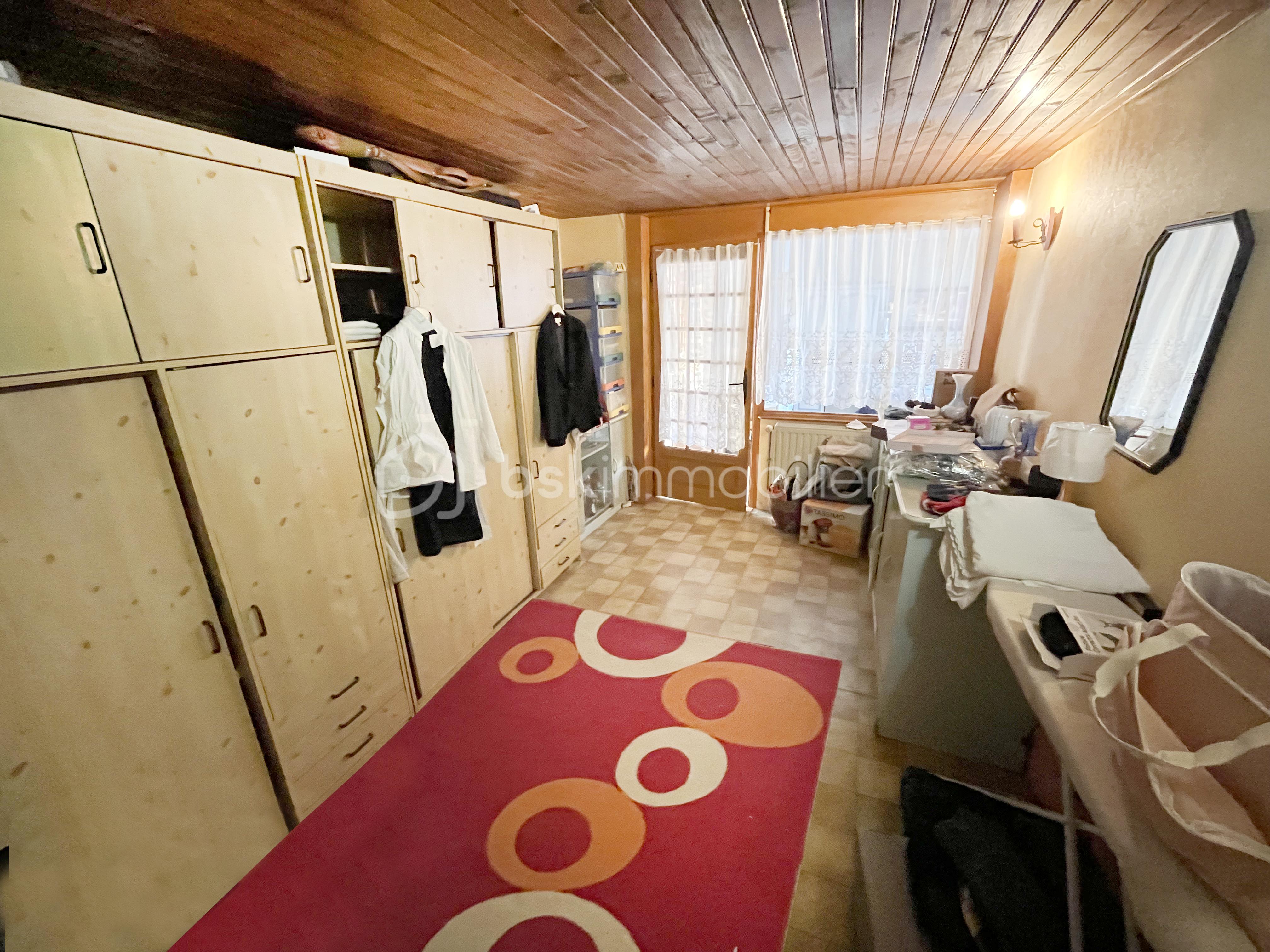 Maison de 136 m² - Dressing.jpeg