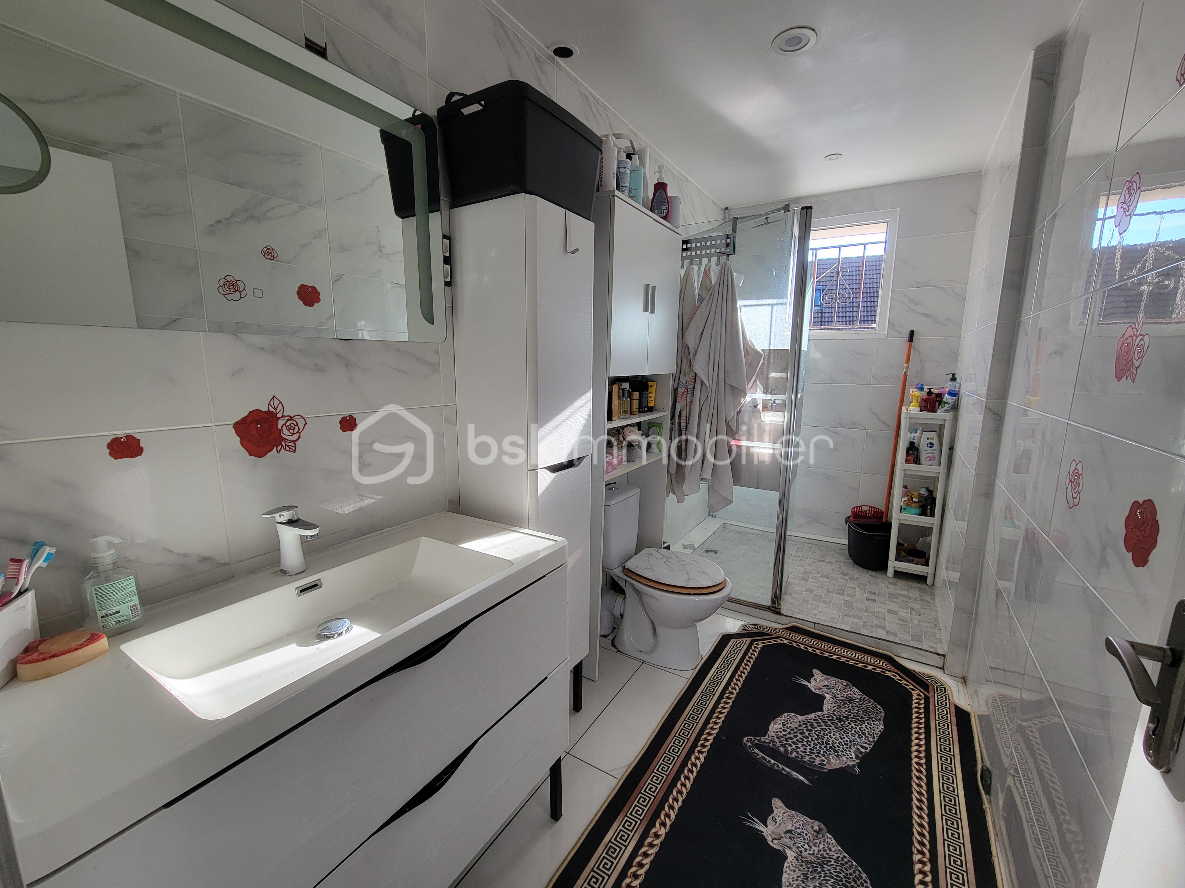 Pavillon de 124 m² - 1000075609.jpg