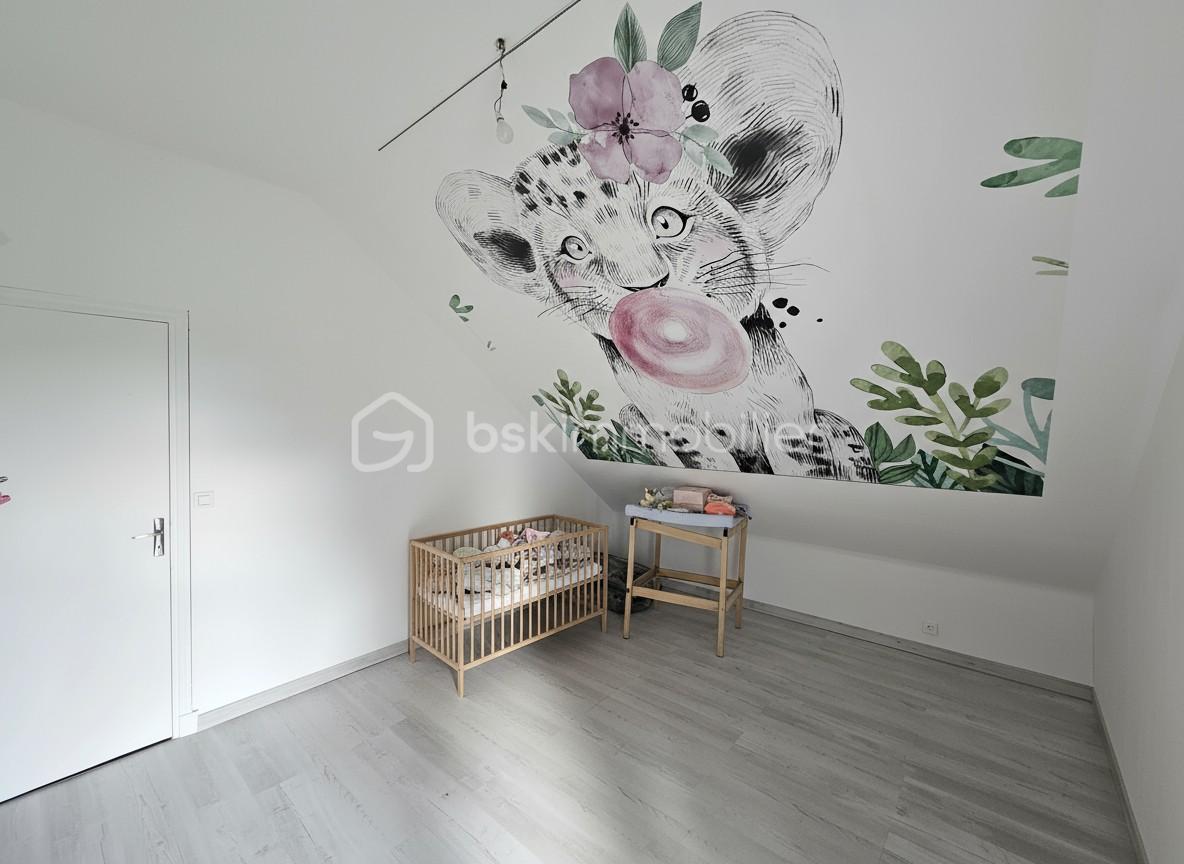 Maison traditionnelle de 159,60 m² - generated_ch2.jpg