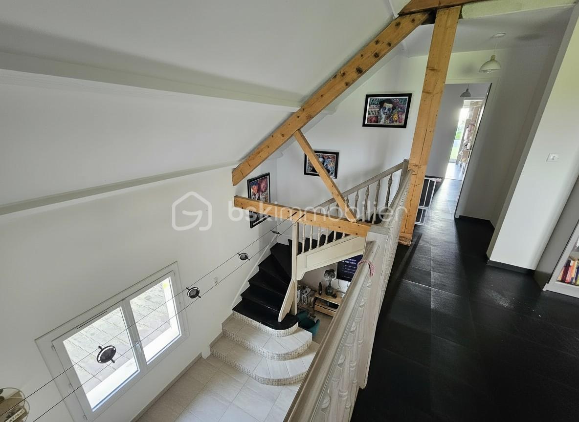 Maison traditionnelle de 159,60 m² - generated_charpente.jpg