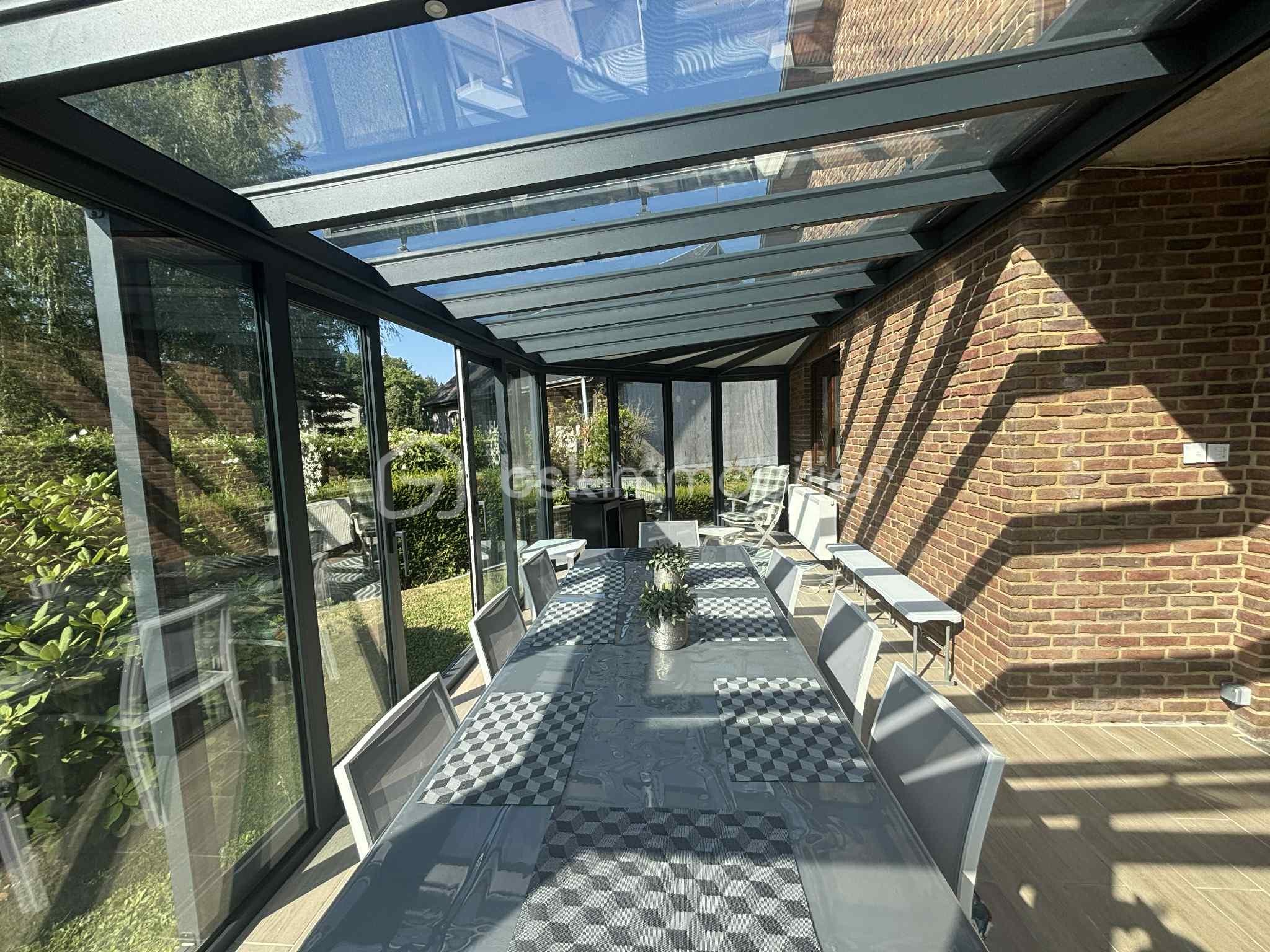 Maison de 190 m² - Véranda.jpeg