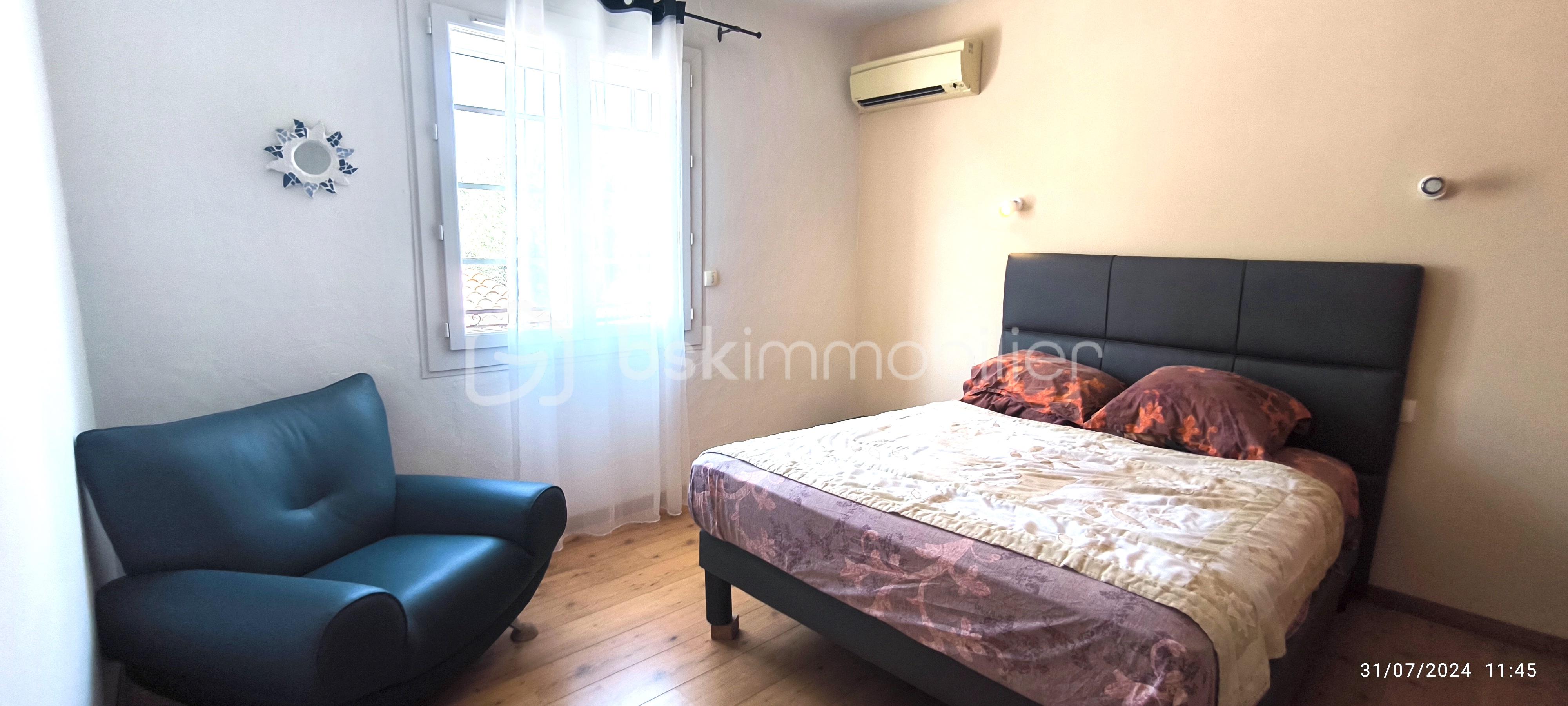 Maison de 156 m² - chambre 2.jpg