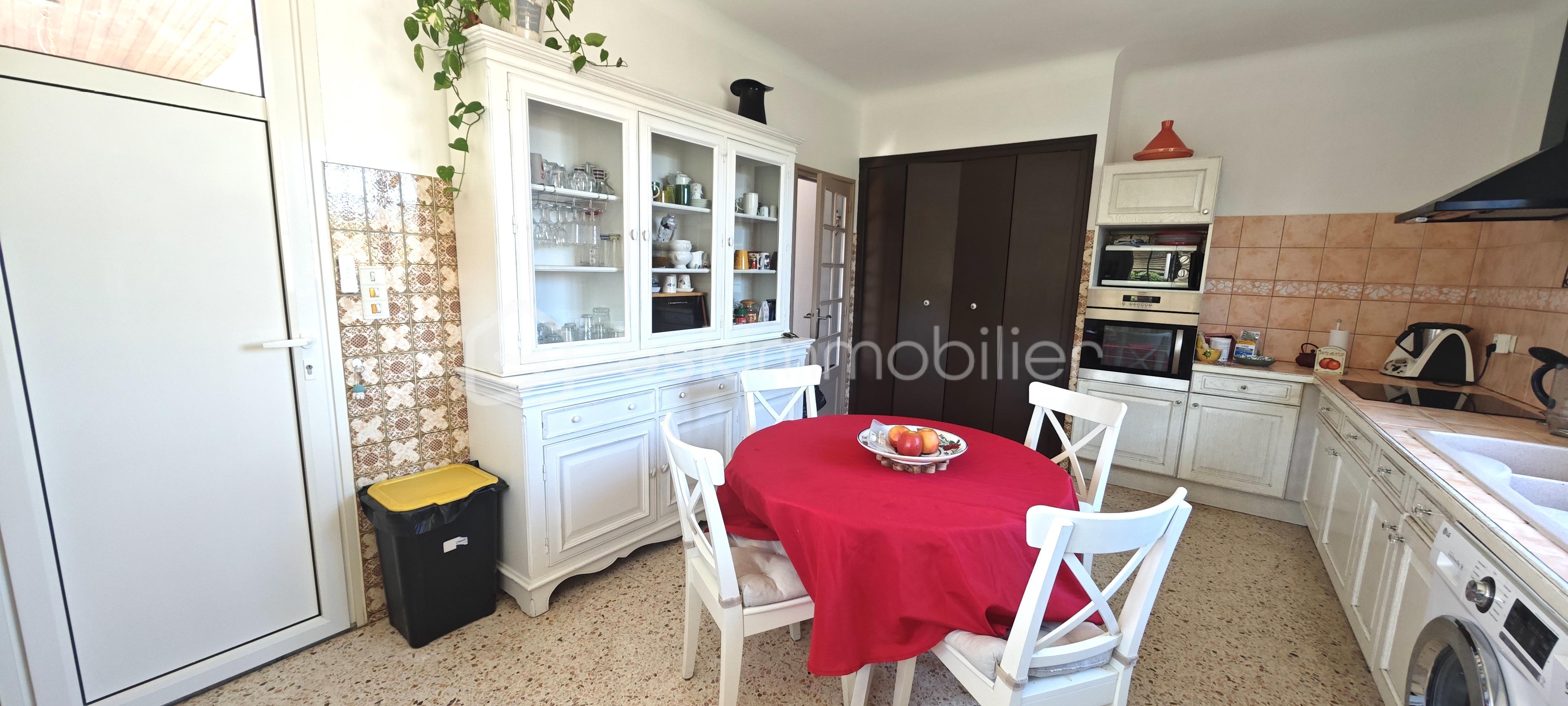 Maison de 156 m² - Cuisine 2.jpg