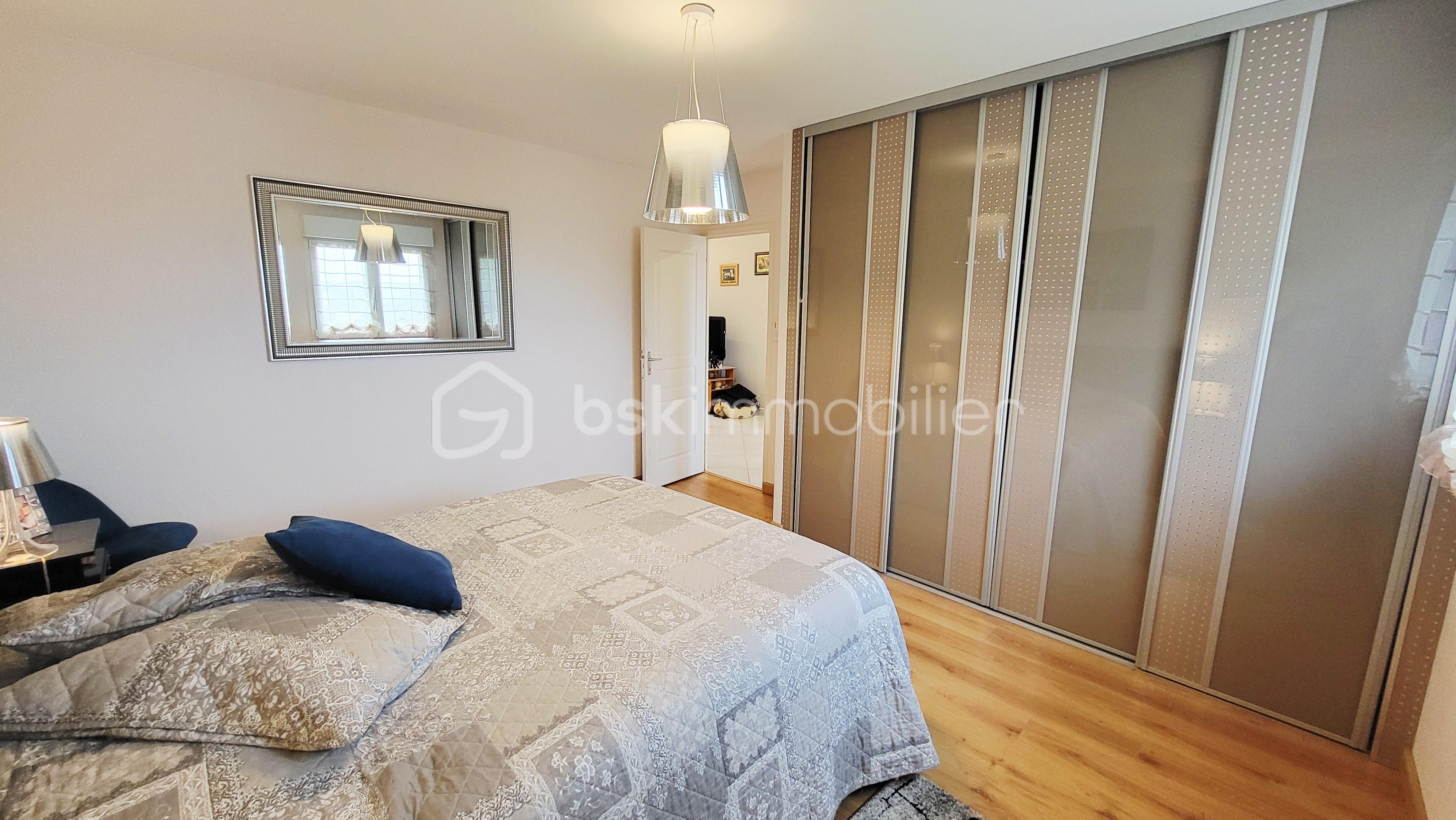 Maison traditionnelle de 220 m² - 20251110_140838.jpg