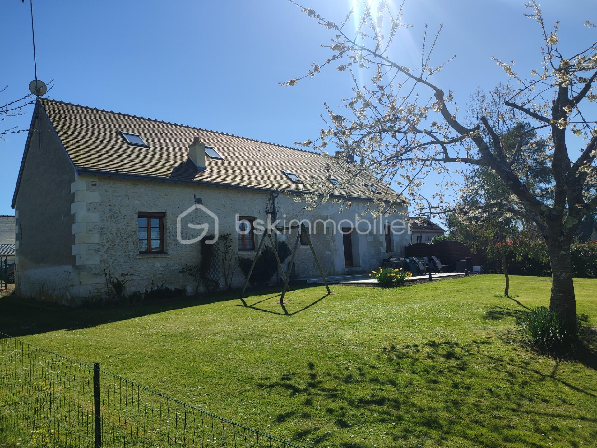 Maison d hote de 230 m² - thumbnail_1756759560575.jpg