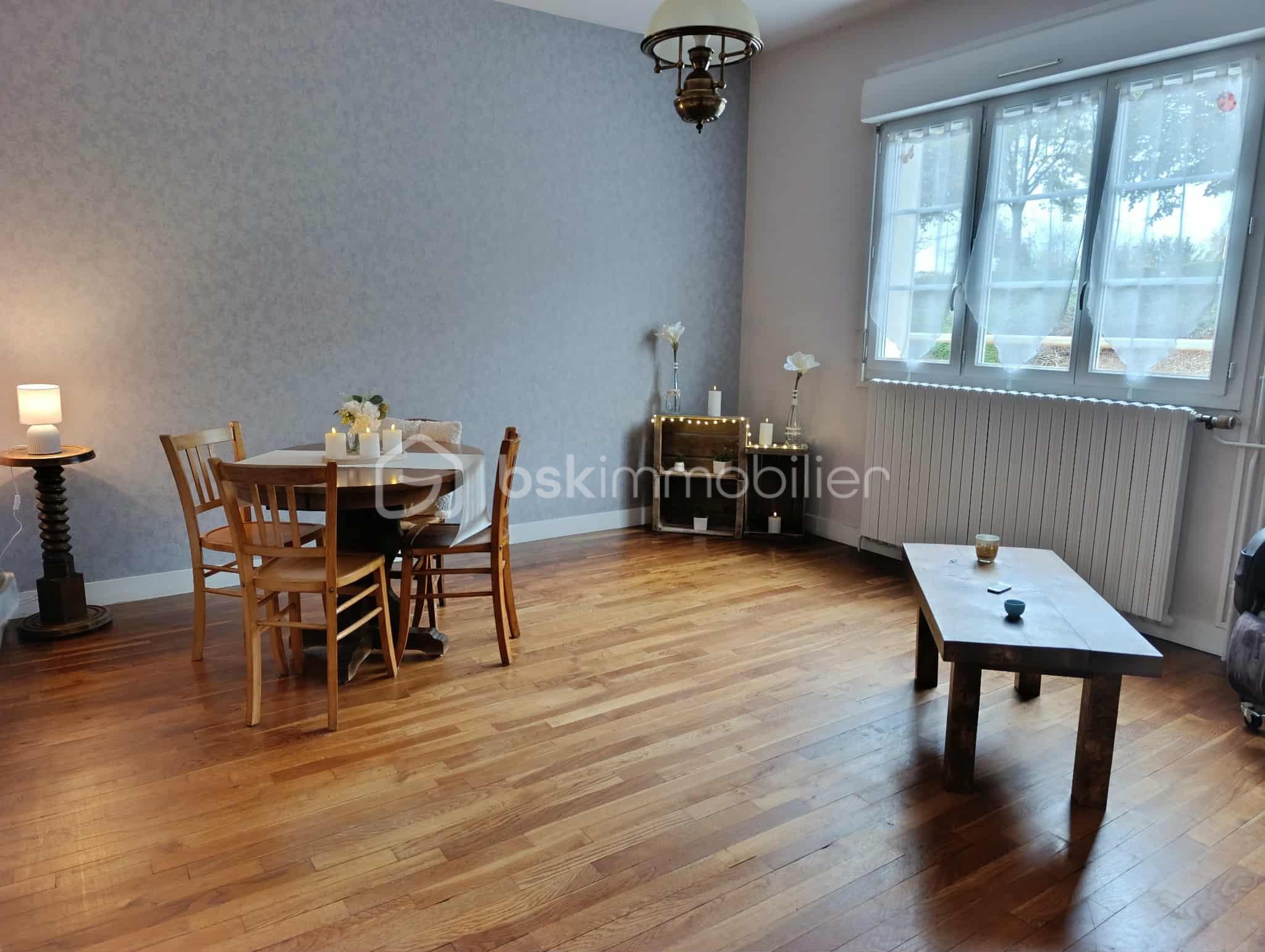Maison de 90 m² - e3aa667f-970b-4f1e-8083-f5628a1dbd24.jpg