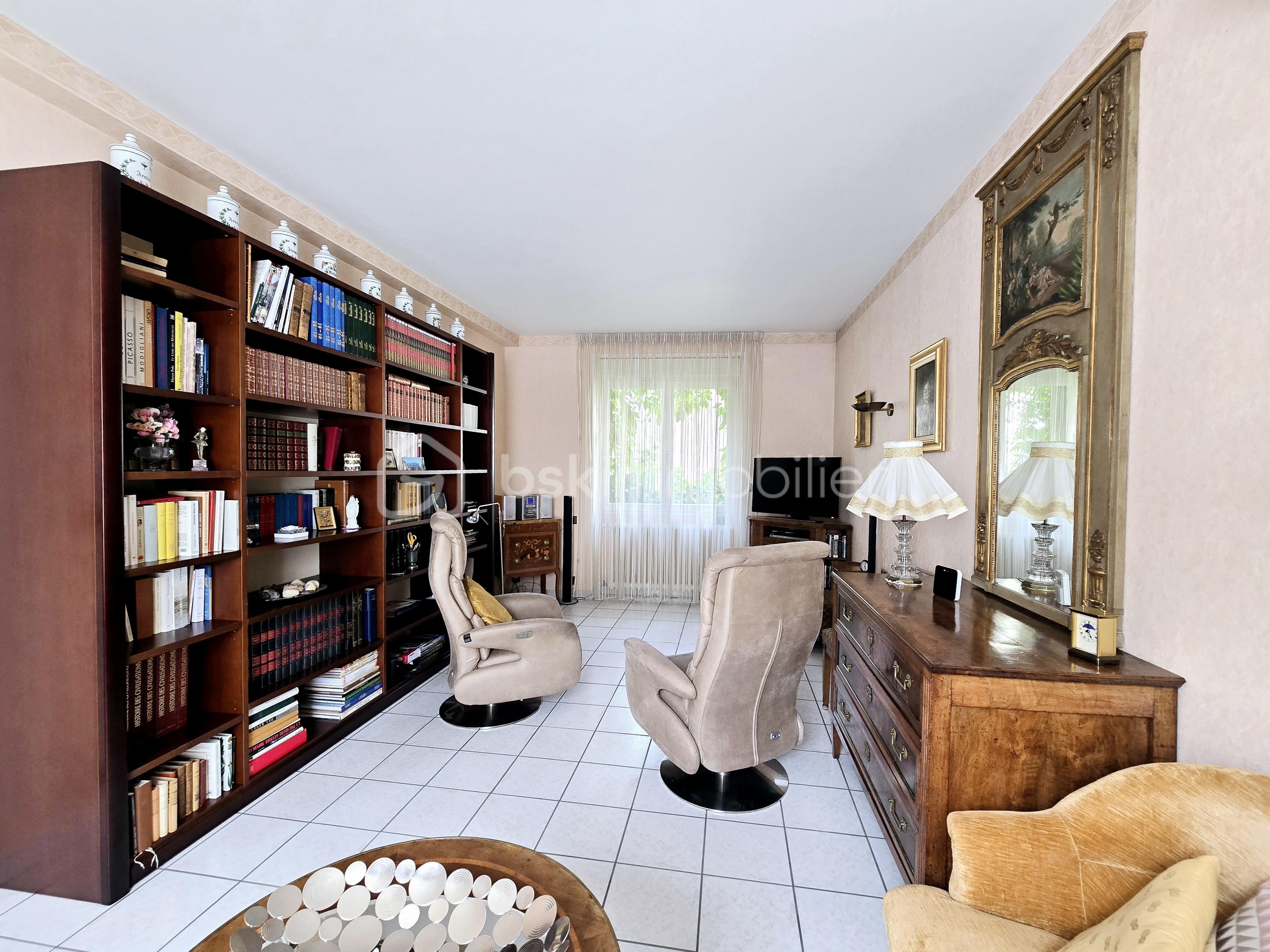 Maison de 120 m² - Photo 012.jpg
