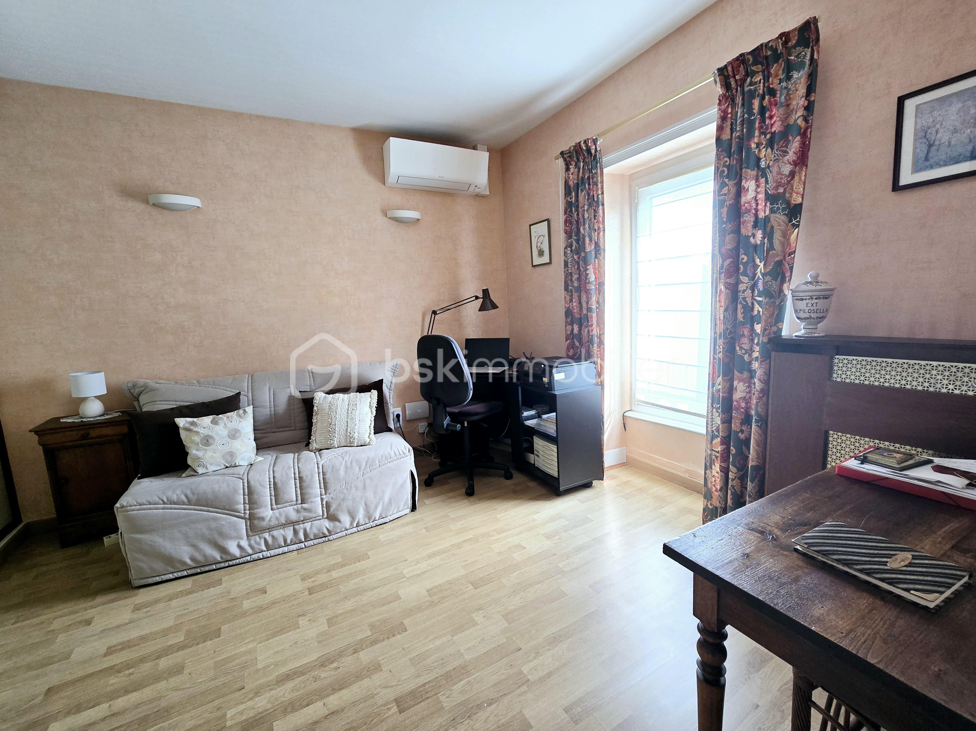 Maison de 120 m² - Photo 014.jpg