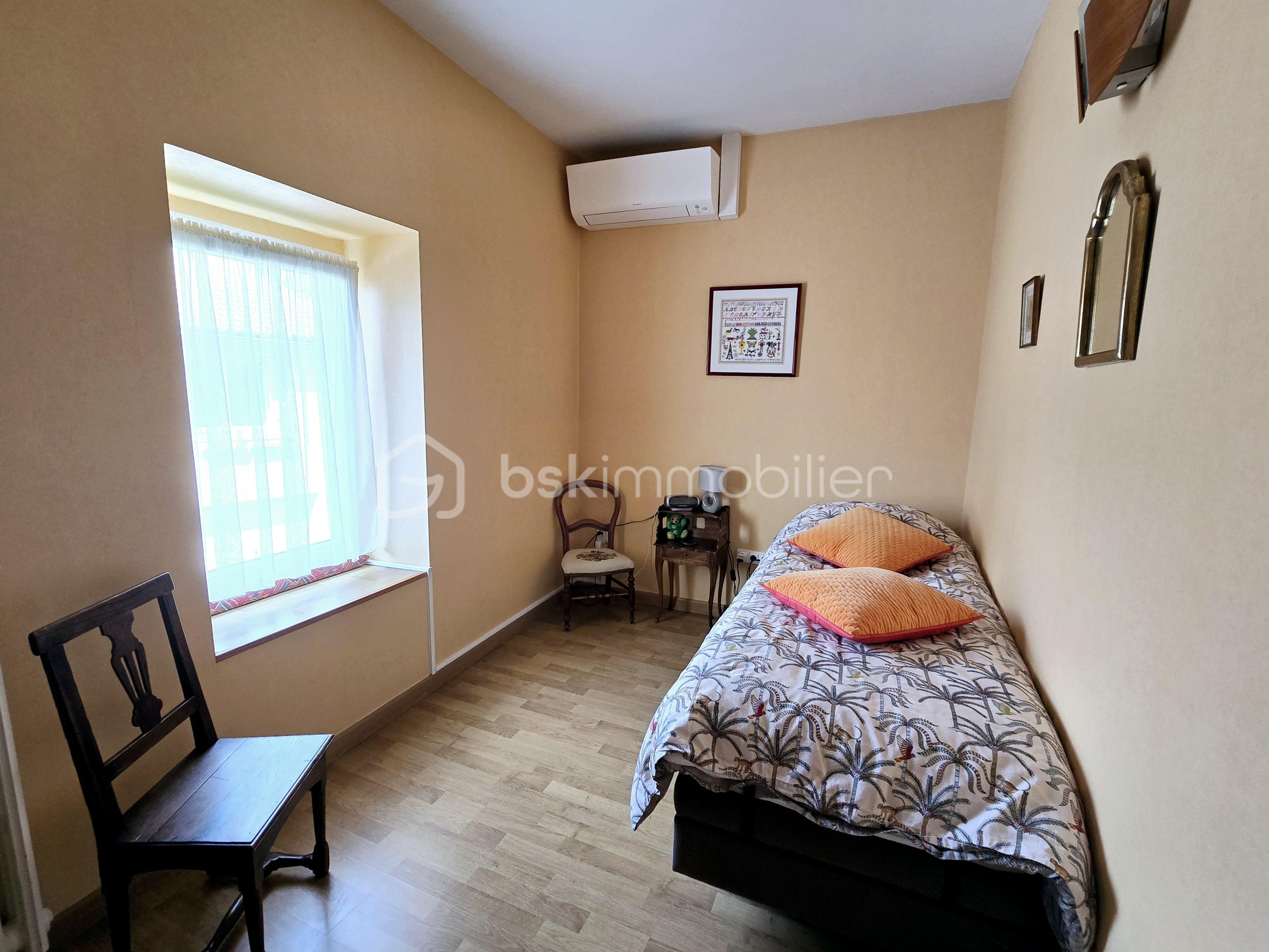 Maison de 120 m² - Photo 013.jpg