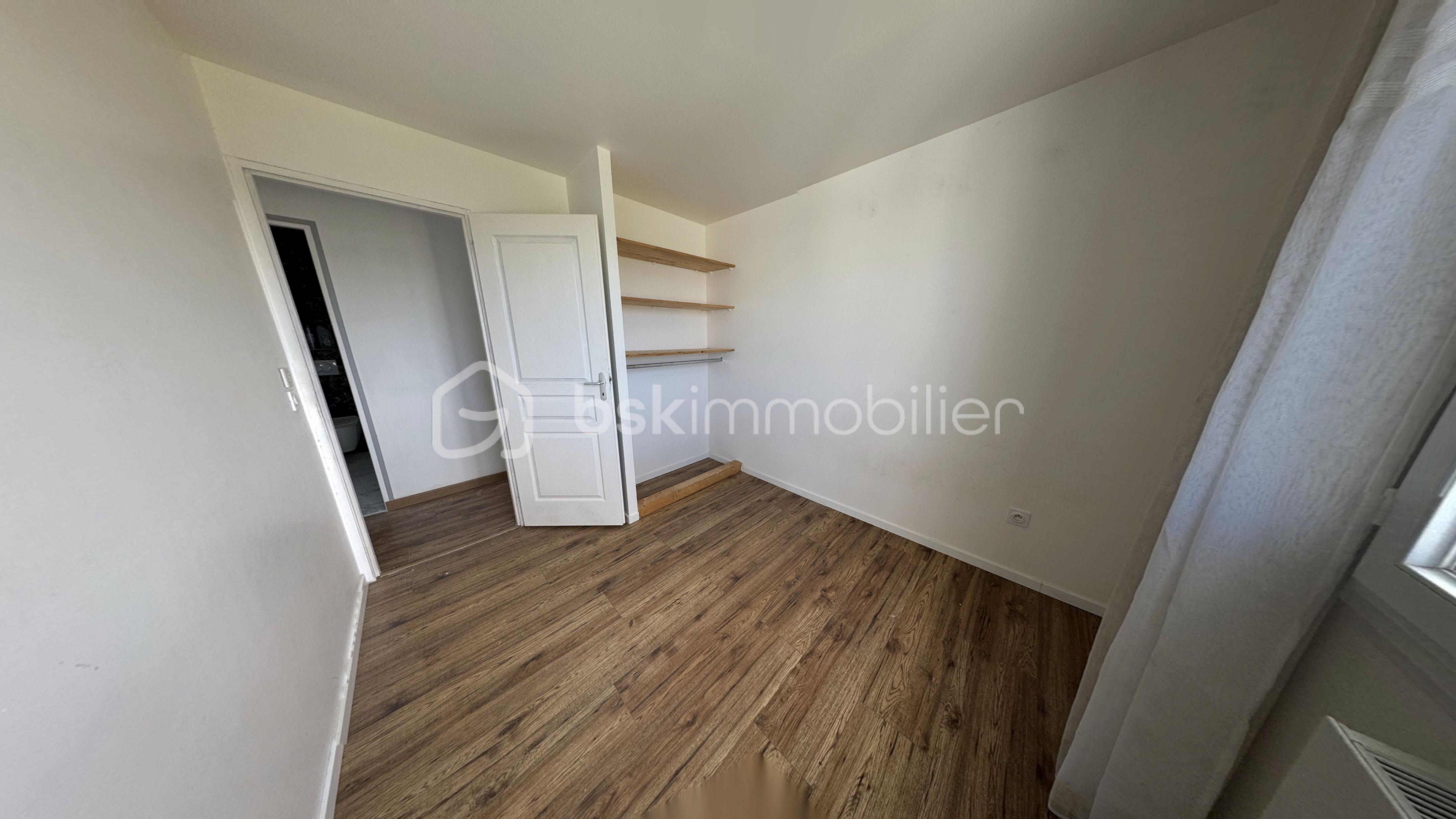 Maison de ville de 65 m² - Chalette-10272025_152313.jpg