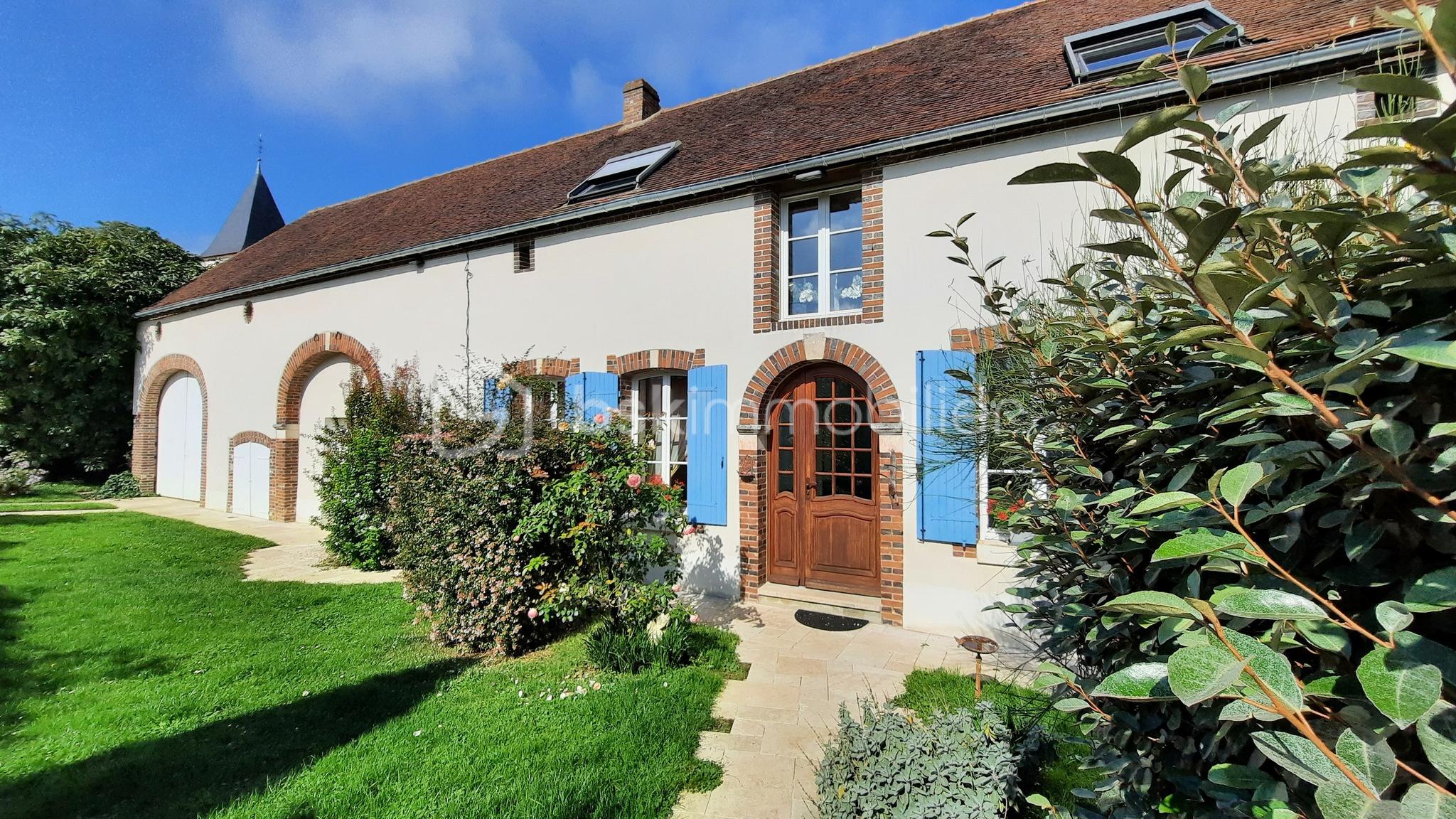 Maison ancienne de 205 m² - 557750192_1394296679368722_7722565337623306904_n.jpg