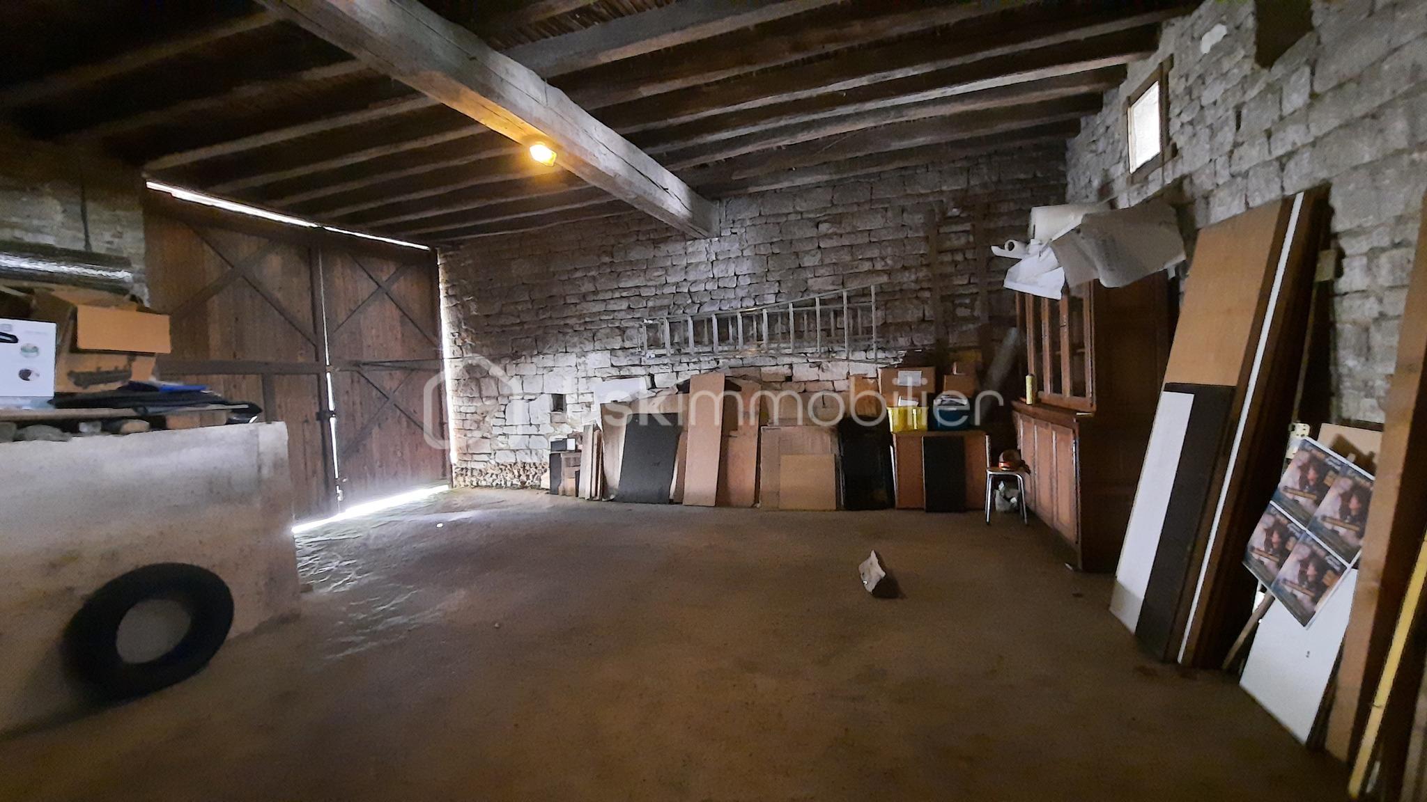 Maison ancienne de 205 m² - 556086369_1394315616033495_6430356965889040885_n.jpg