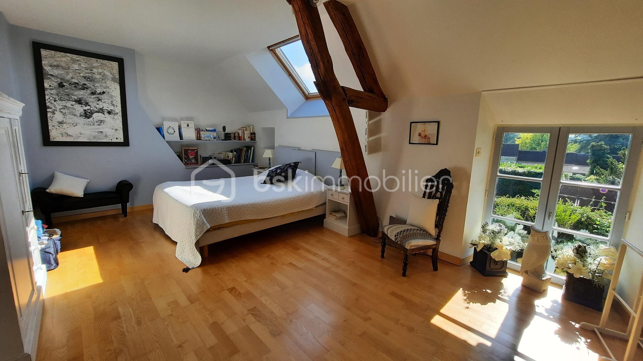 Maison ancienne de 205 m² - 557818897_1394302496034807_6503659136421749674_n.jpg