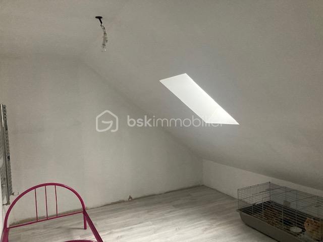 Maison de 207 m² - thumbnail_IMG_5057.jpg