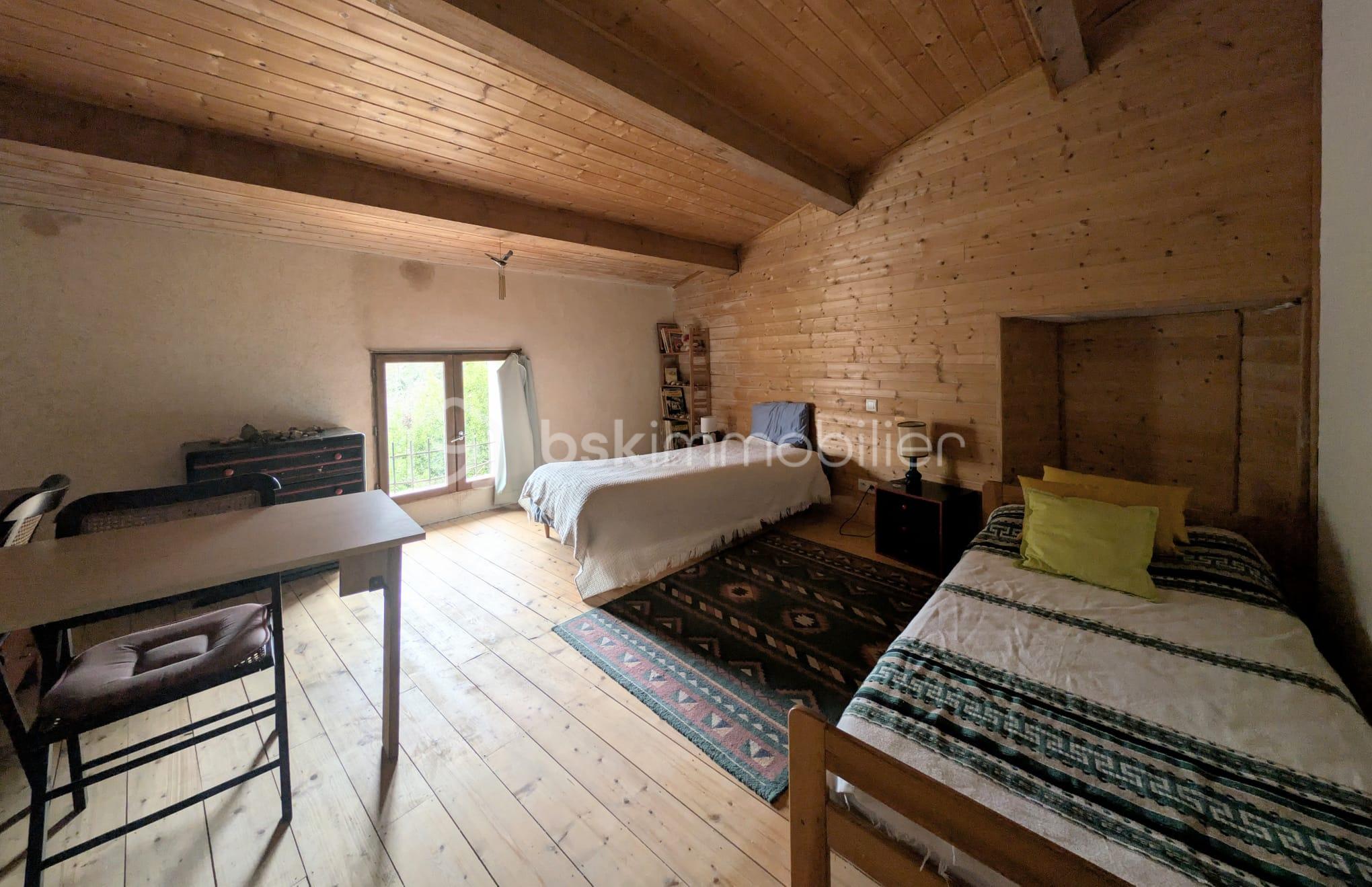 Maison de village de 114 m² - ch4.jpeg