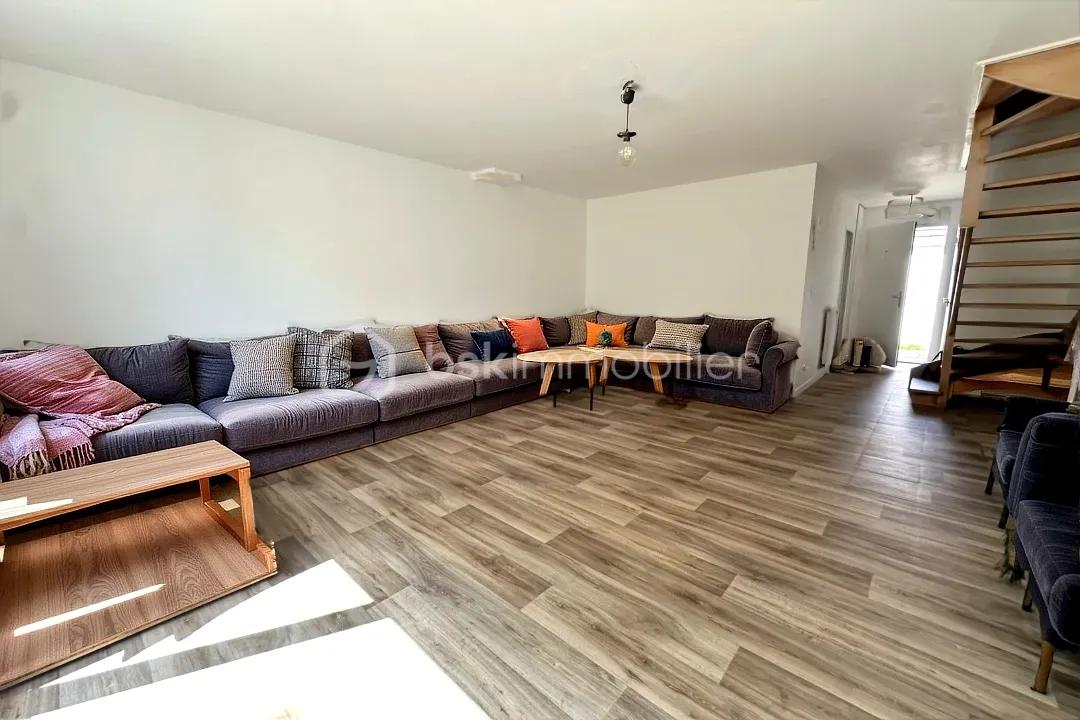 Maison de 106 m² - hoqi-96df01ee777c41b99627db1bb45e604b.JPG