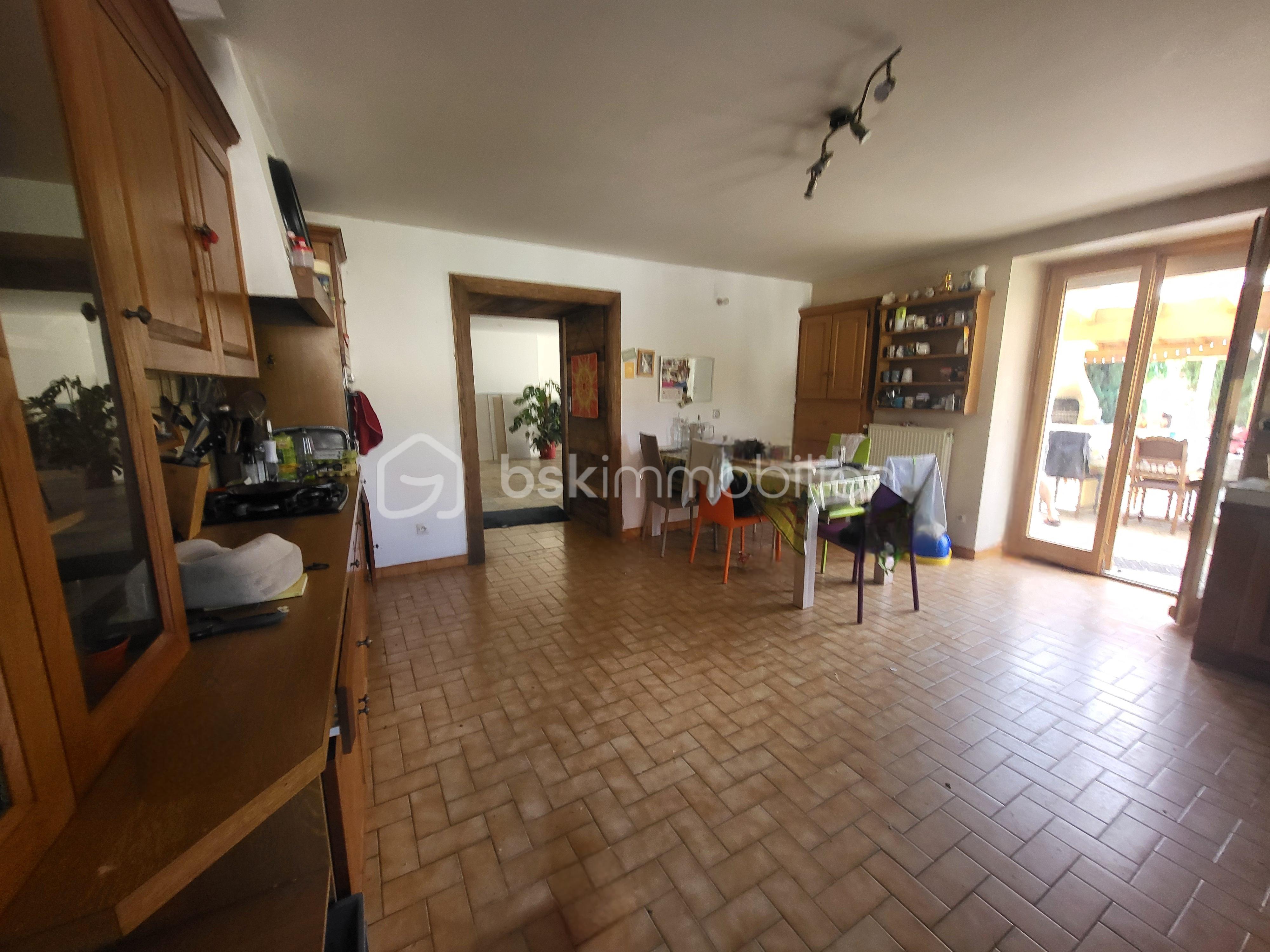Corps de ferme de 270 m² - 20250703_1001466.jpg