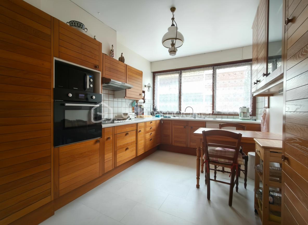 Appartement de 101 m² - generated_2025-12-01T17_22_51.059.jpg