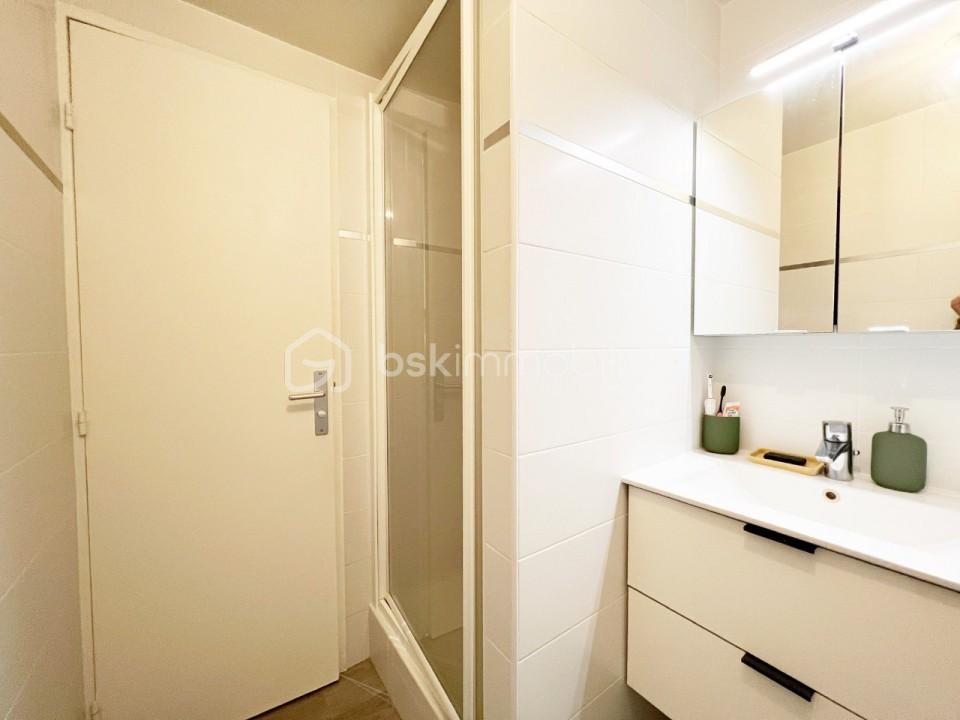 Appartement de 20 m² - EyThaBYrDkSDoqpFMORokYtCOIxTwpUsZwKxJVOA.jpg