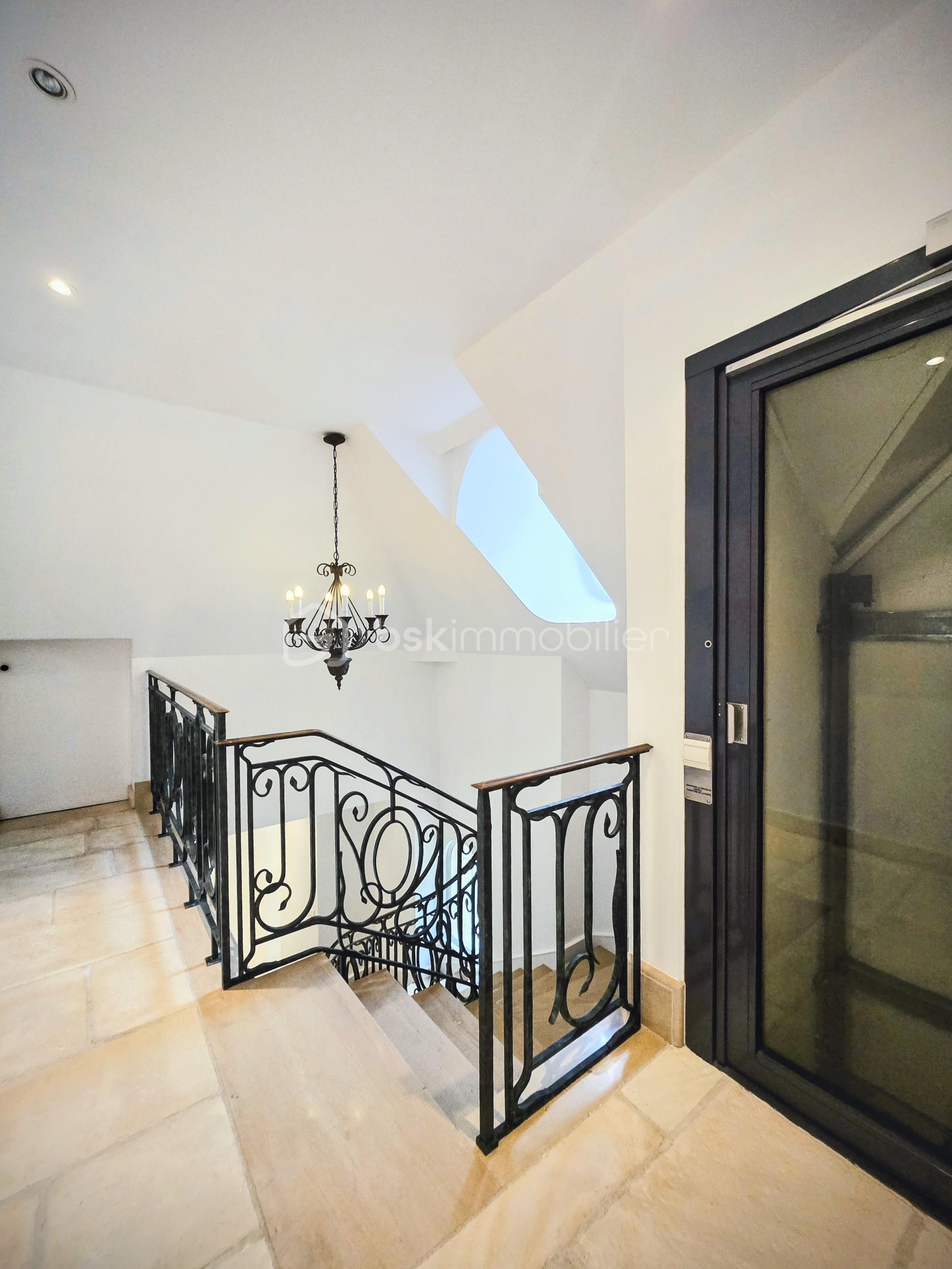 Maison de 215 m² - 20250920_113142~2.jpg