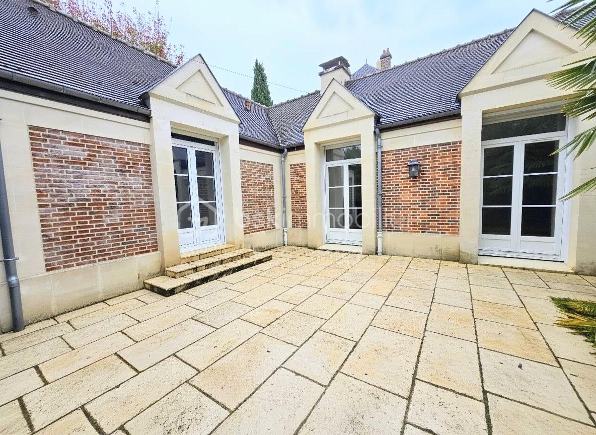 Maison de 215 m² - 1758441910151~4.jpg