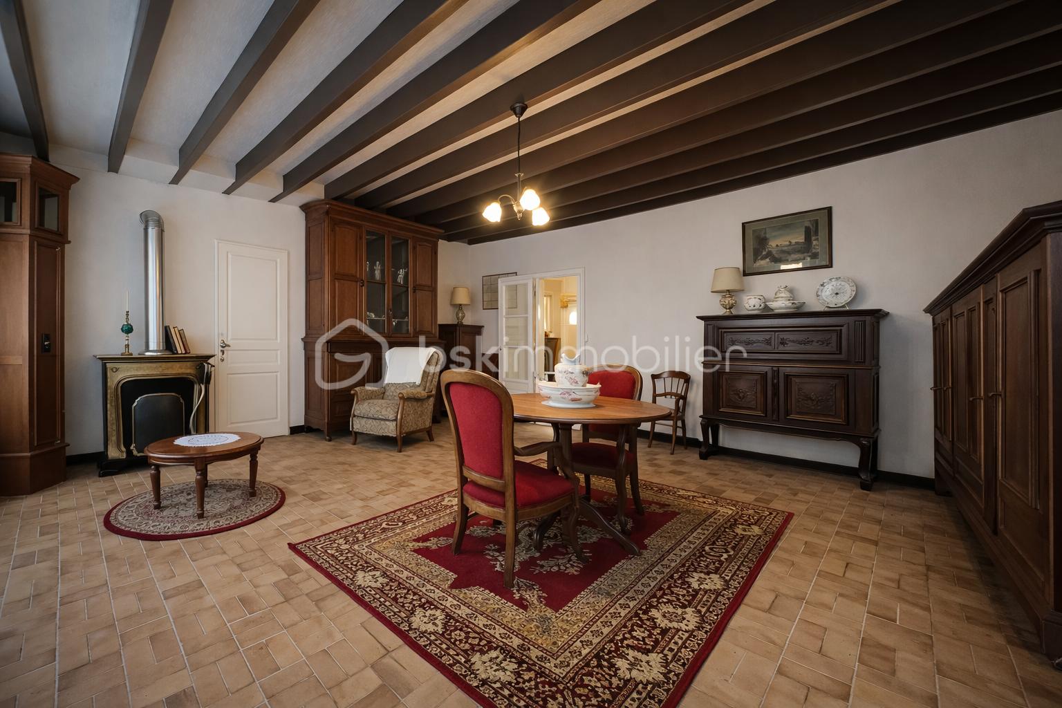 Maison de 202 m² - 0346C1AA-280C-43E3-9E98-DEB99BF53AC6.png