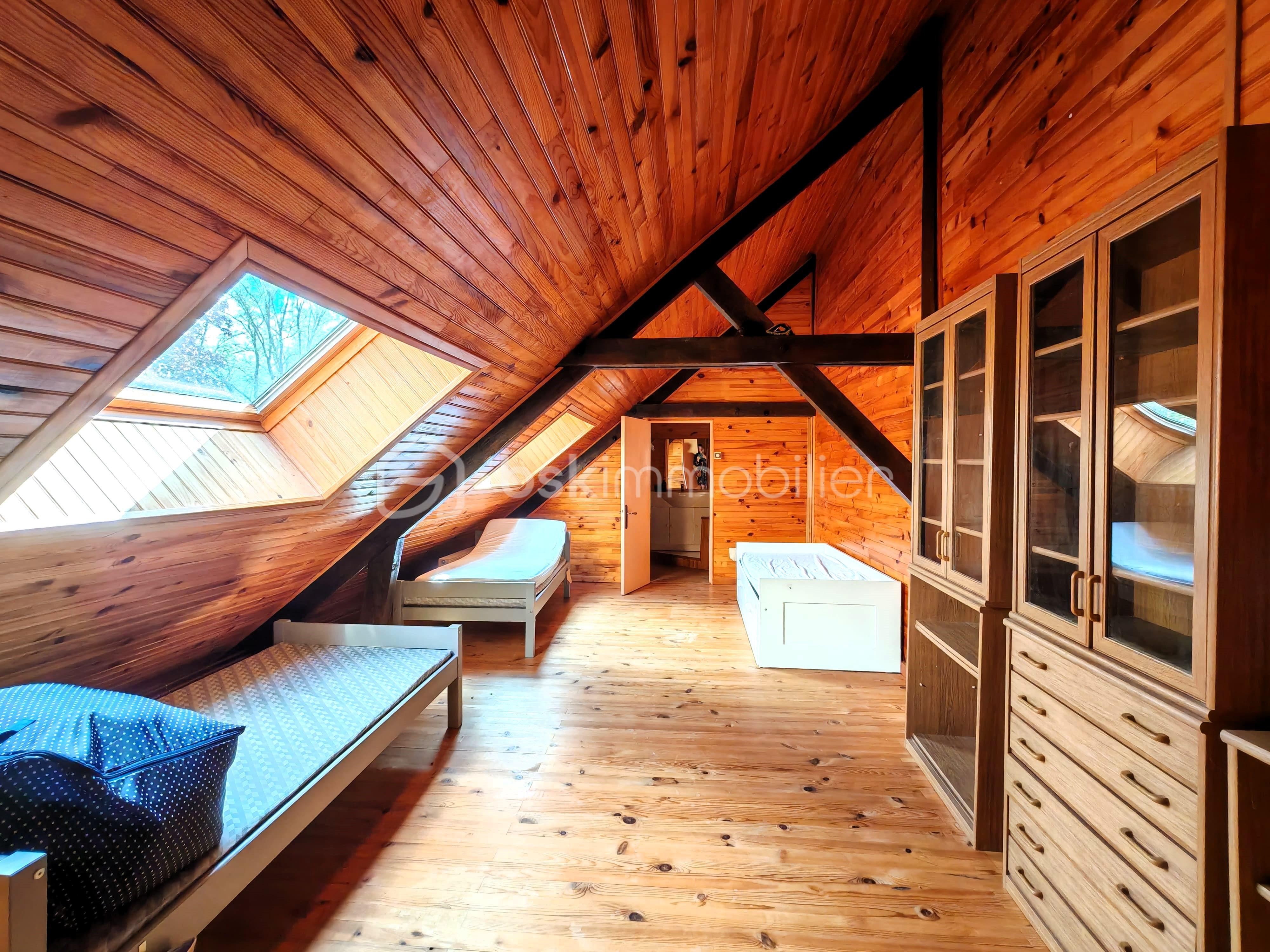 Maison de 416 m² - CH ETAGE.jpg