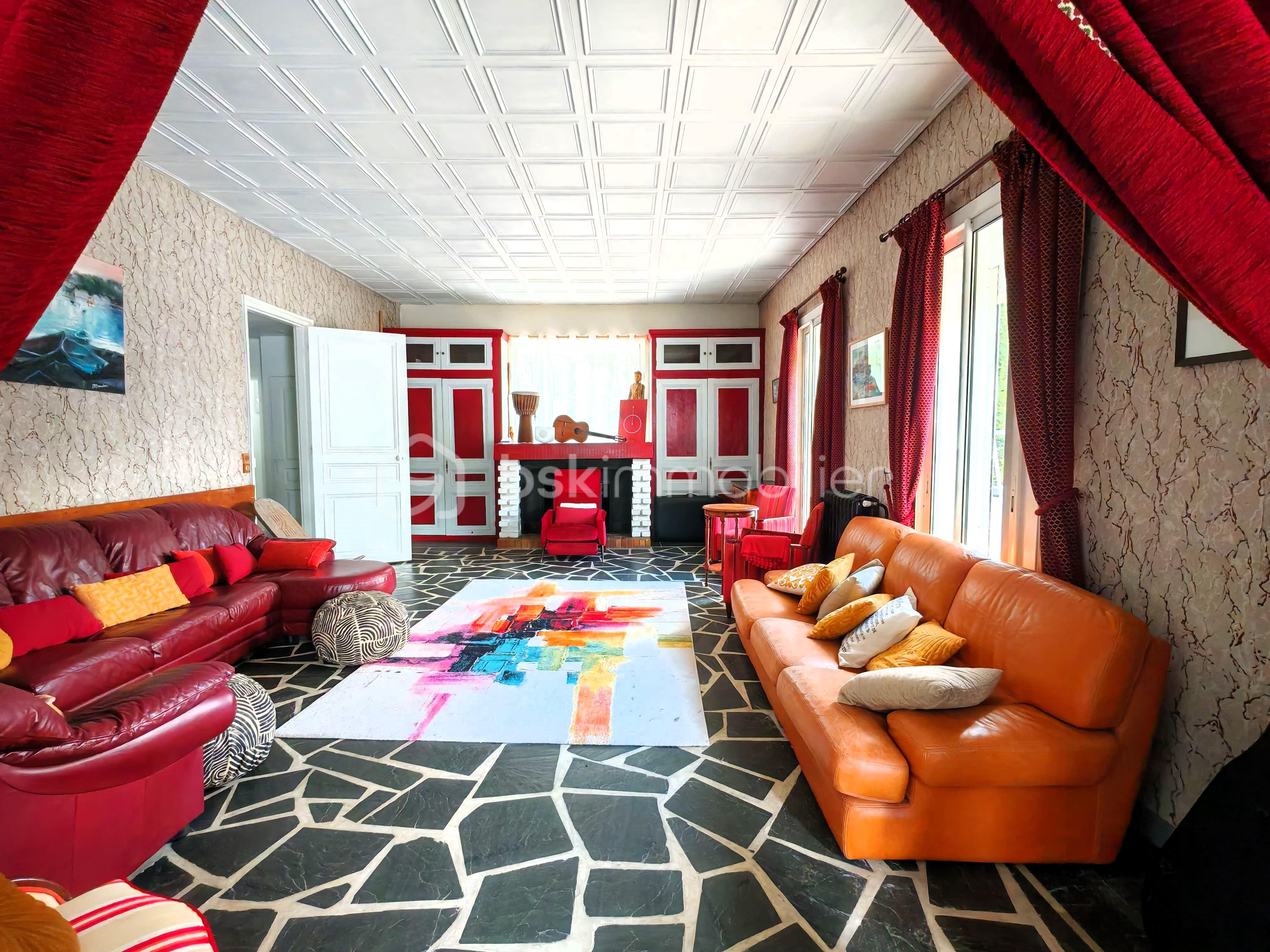 Maison de 416 m² - SALON.jpg