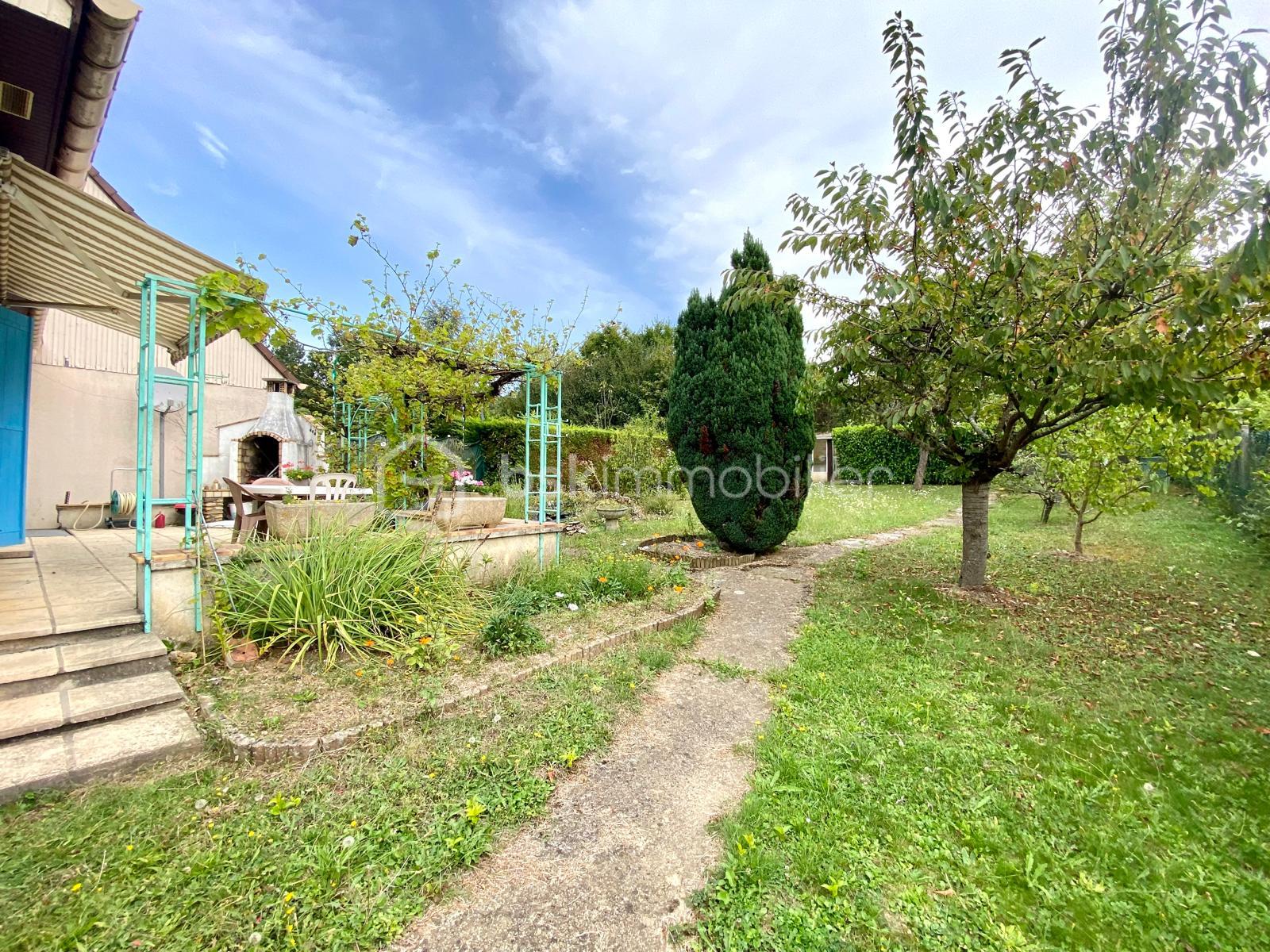 Pavillon de 95 m² - WhatsApp Image 2024-08-29 à 15.15.16_92d134c6.jpg