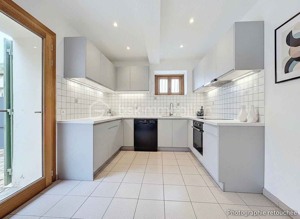 Maison de ville de 116 m² - 9645bef6-d83f-4c3a-b1a0-82cc8c07b5a3.JPG