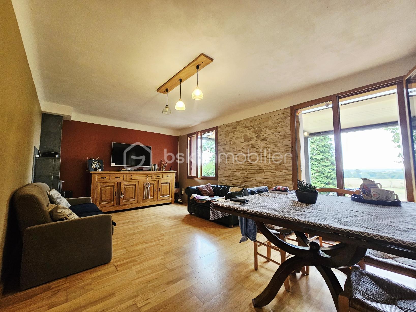 Maison de village de 123 m² - Sejour2.jpg