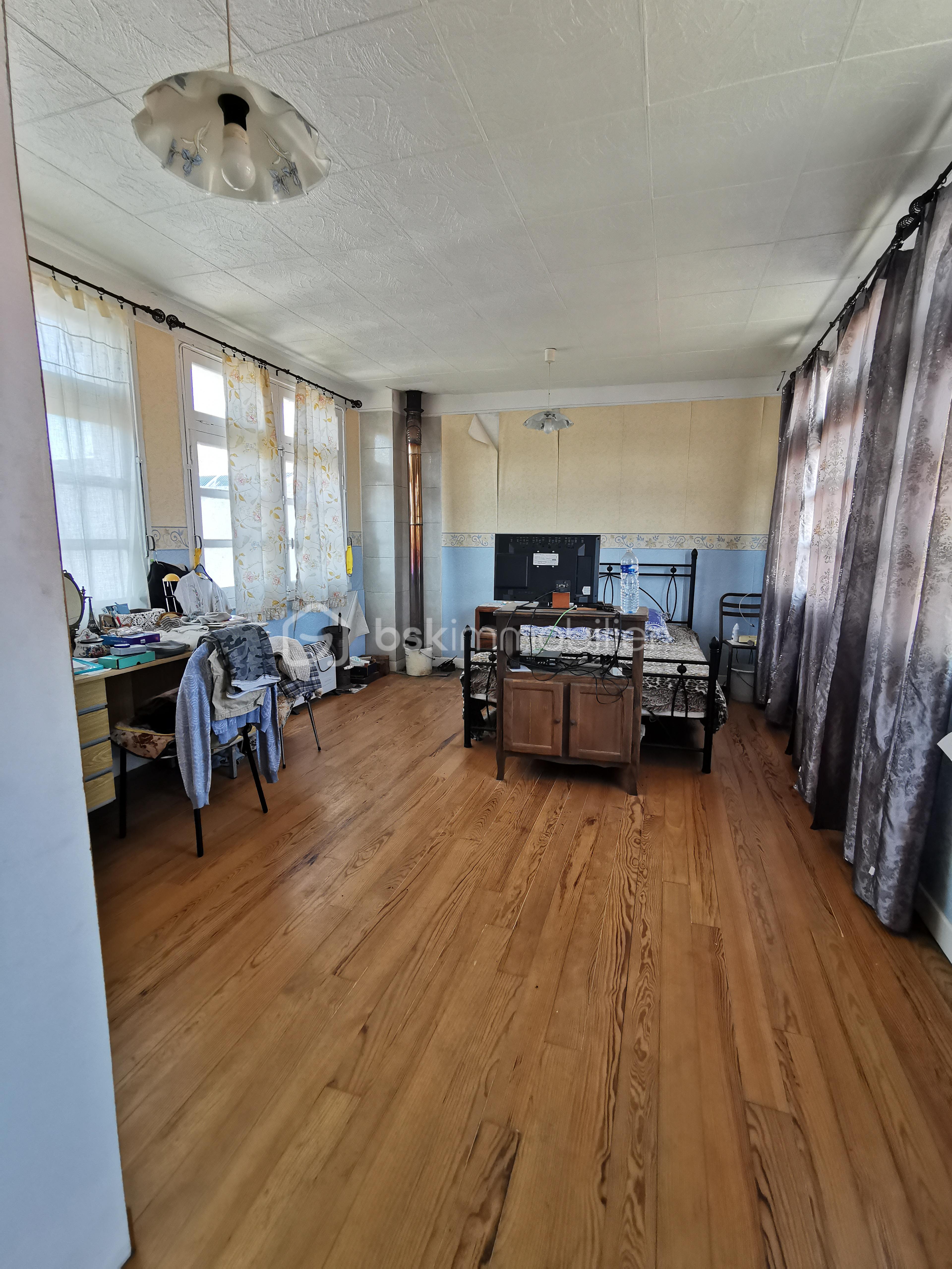 Maison de 107 m² - chbr.1.2.jpg