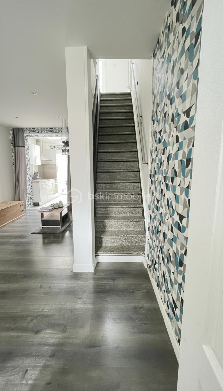 MONTEE ESCALIER COMINES 145K€.jpg