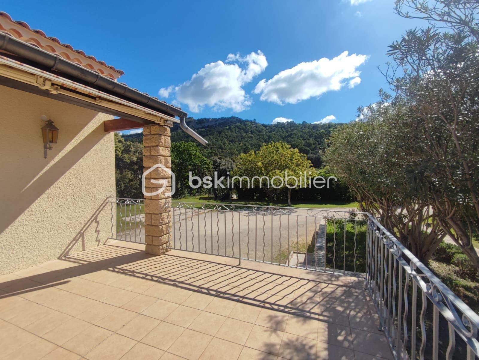 Maison traditionnelle de 104 m² - kWYXuCZq6j8enX81SY8iSlBx3cjj0Lgdjd5P4Iav-branded.jpg