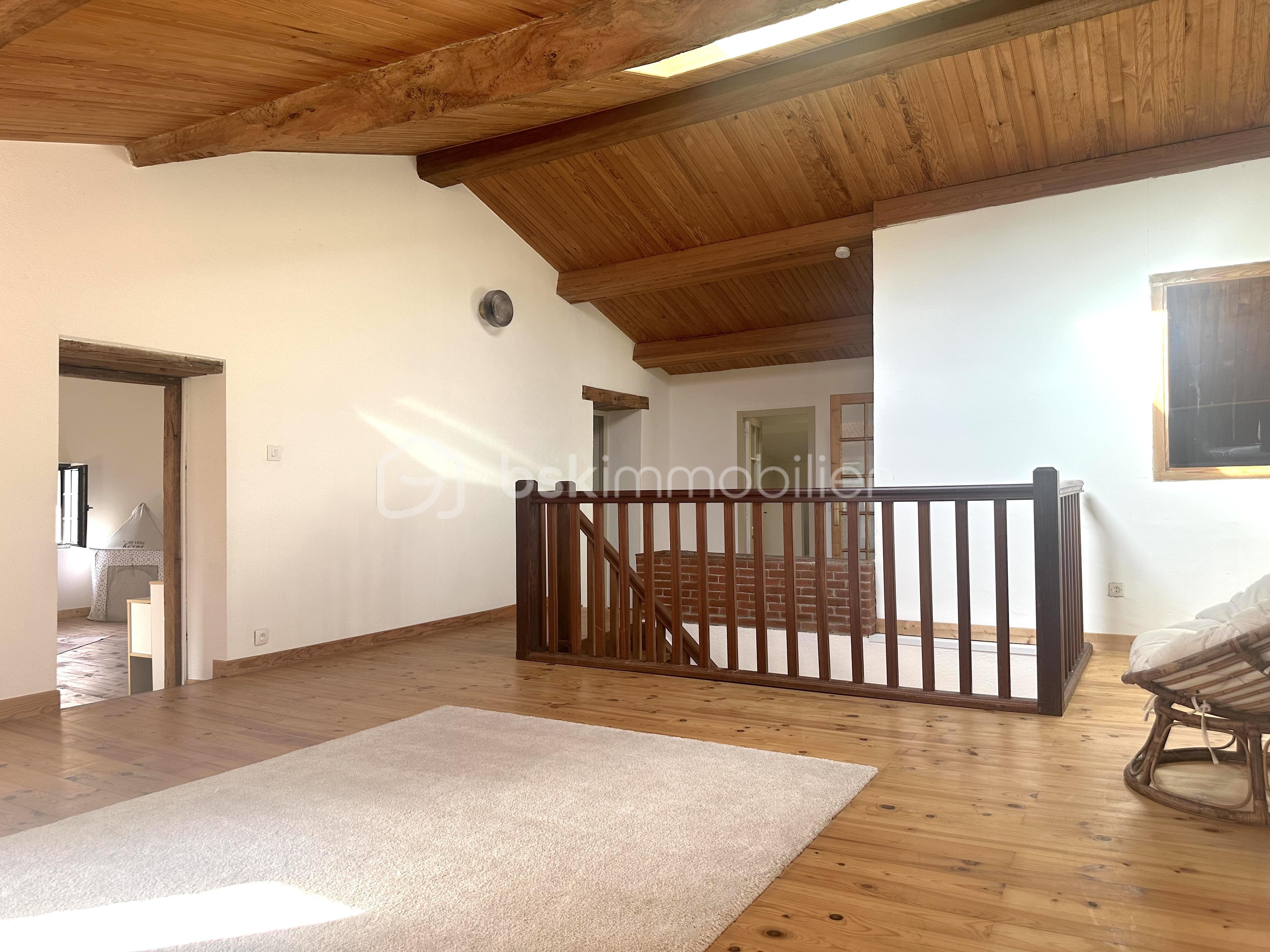Maison de 215 m² - 6.jpeg