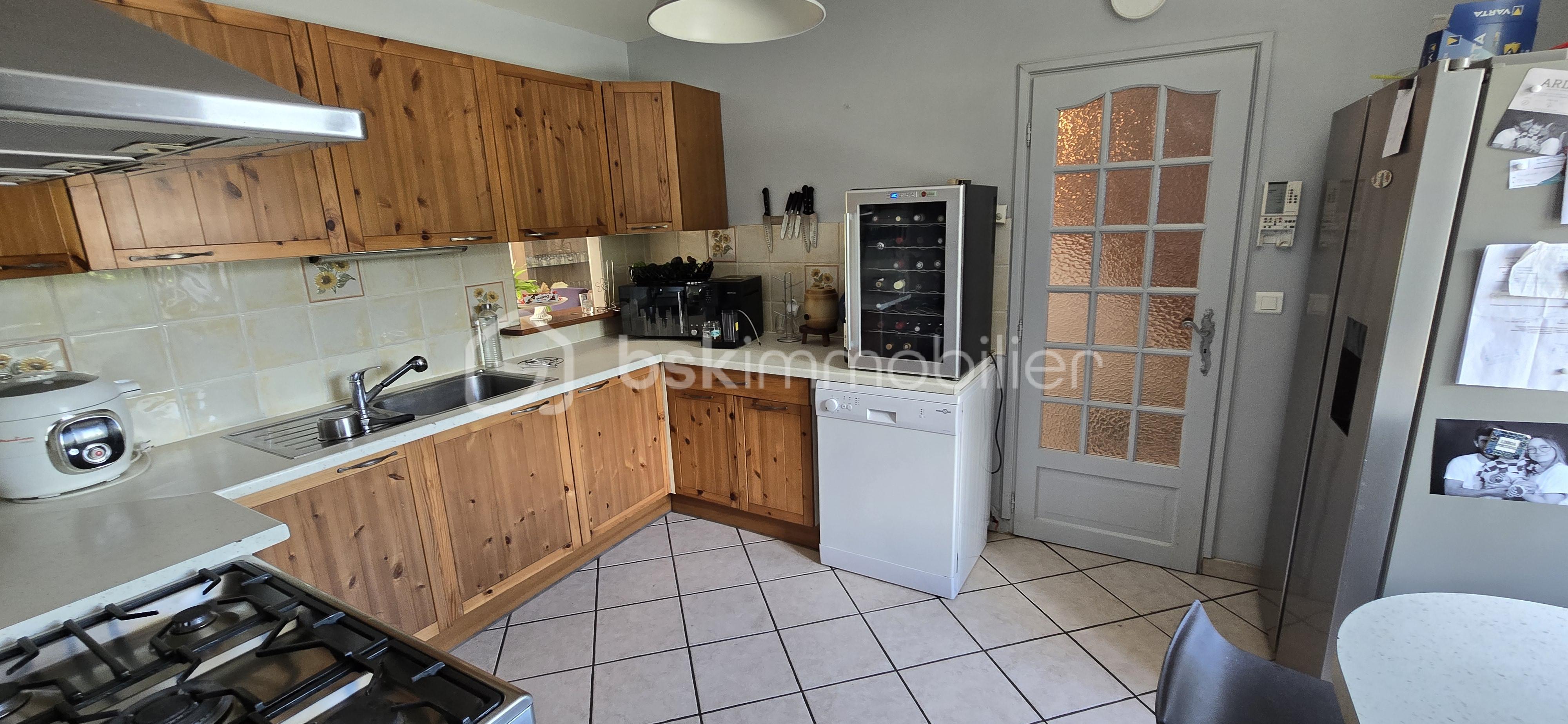 Maison de village de 226 m² - 20250708_110218.jpg