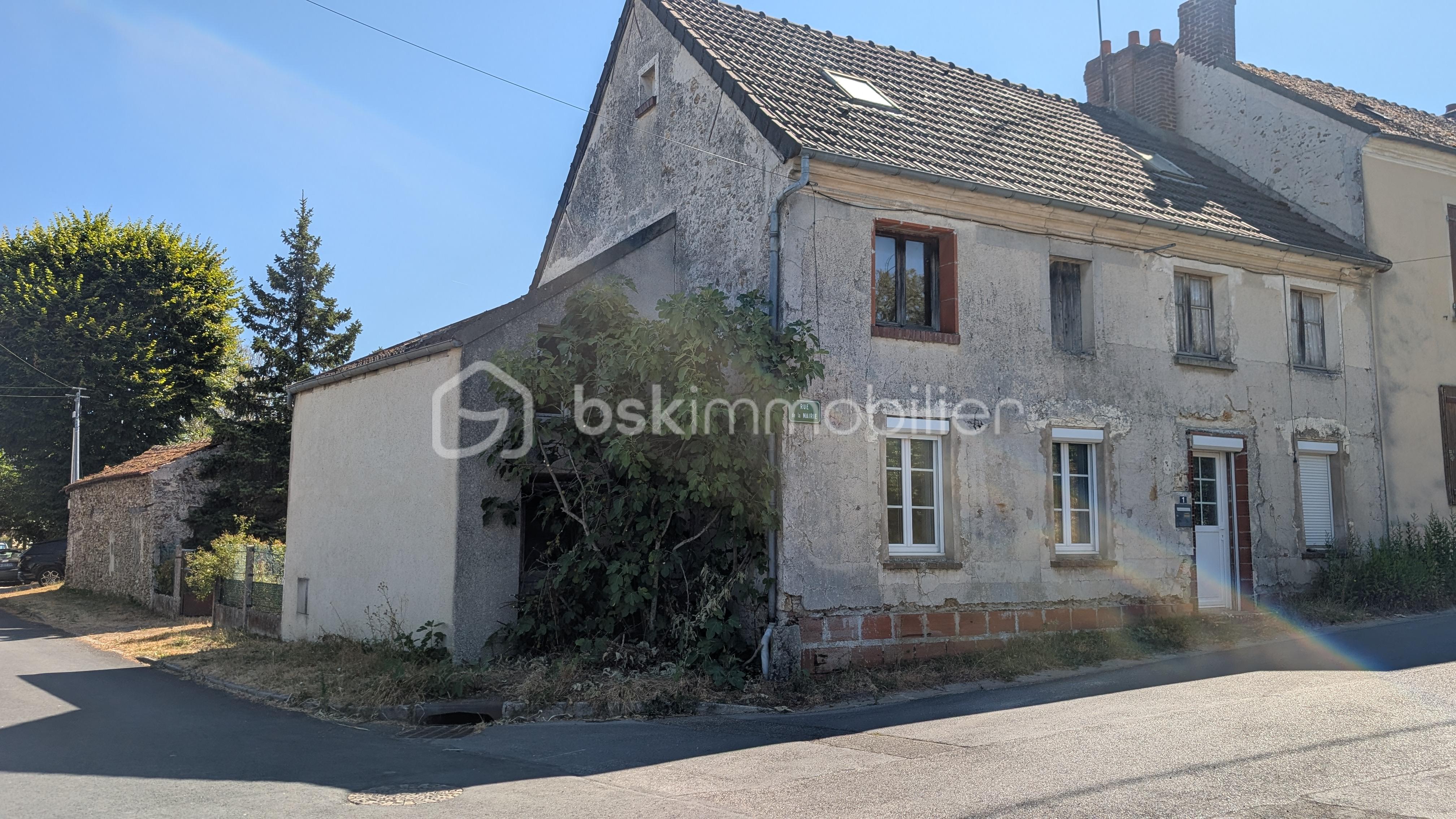 Maison 9 pièces 200 m² · à Saint-Denis-les-Rebais · 200 m² · 135 000 €