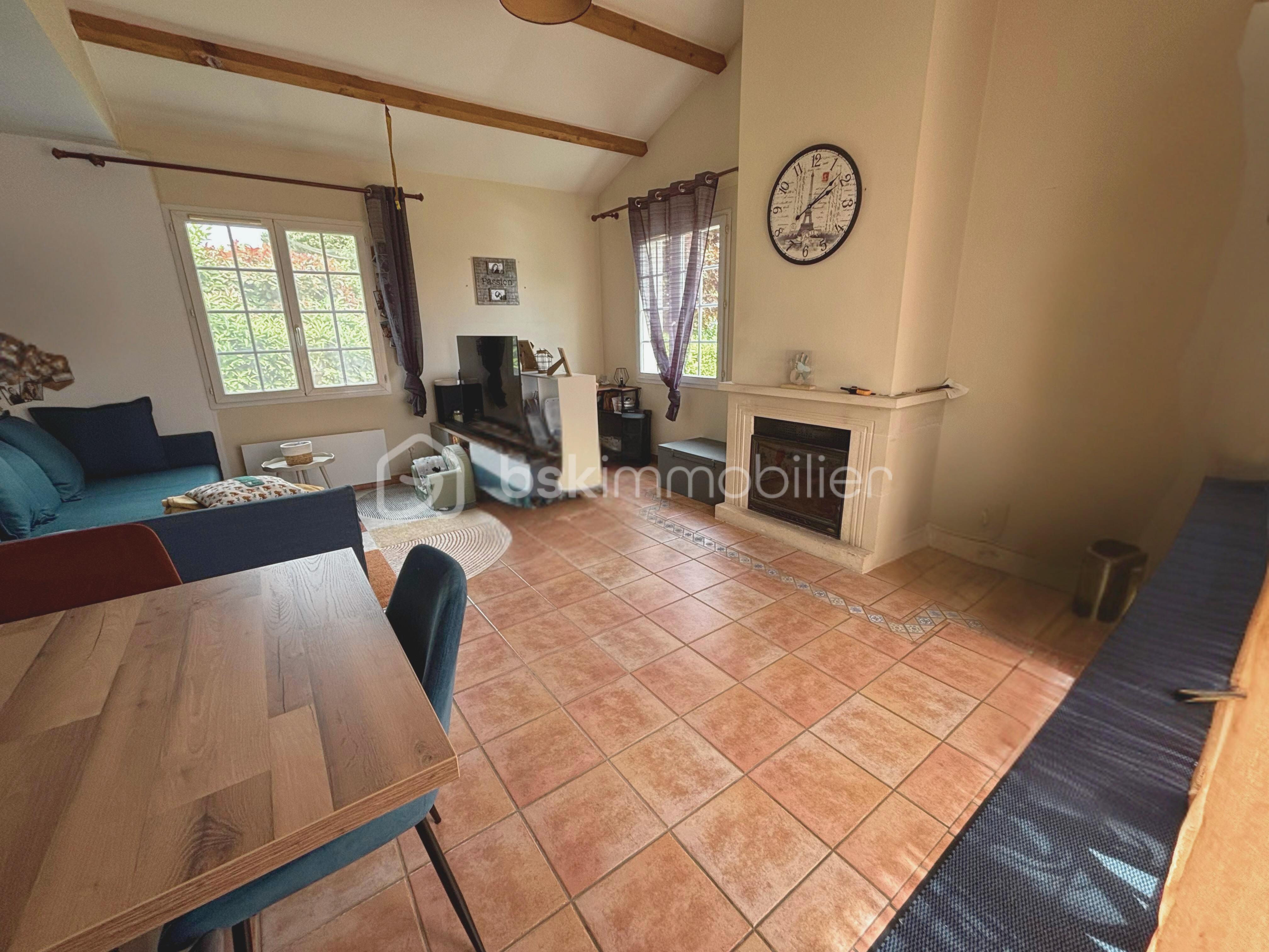 Maison traditionnelle de 84 m² - salon 3.jpg