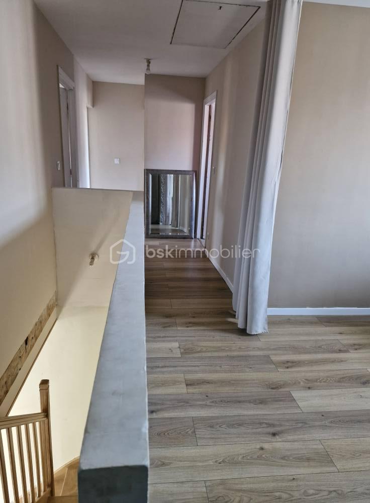 Maison de 165 m² - 559341753_24970576062554749_7265339546360647573_n.jpg
