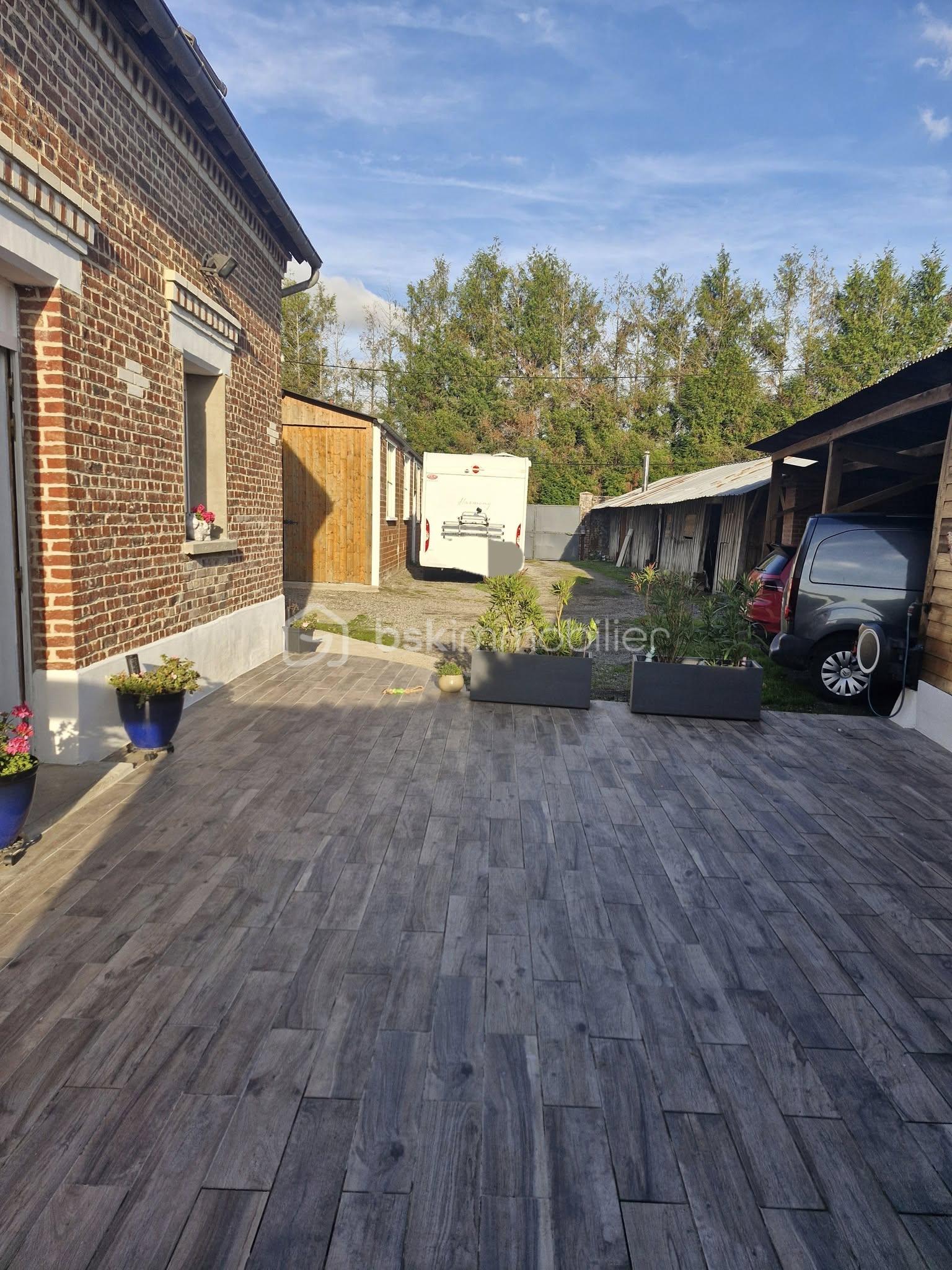 Maison de 165 m² - 557687254_24970589192553436_7626196741461360234_n.jpg