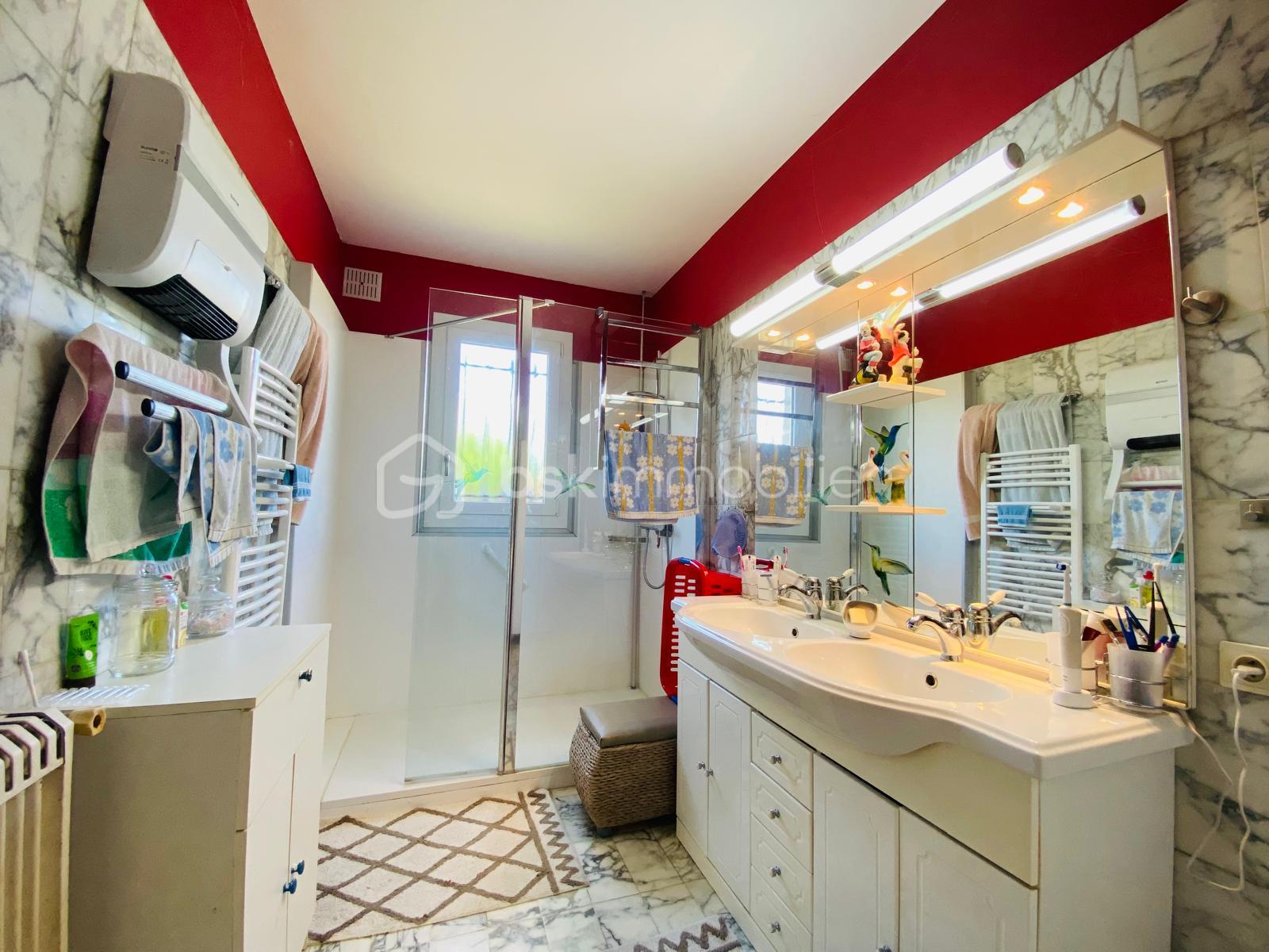 Maison ancienne de 135 m² - WhatsApp Image 2025-05-19 at 18.39.43 (1).jpeg