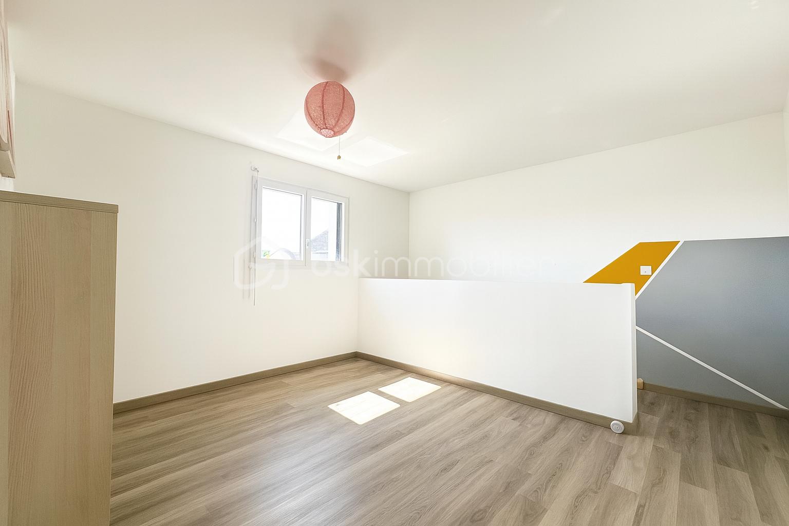 Maison contemporaine de 94 m² - 6F25B655-82AD-4C71-B803-D1C6C0FAEED7.PNG