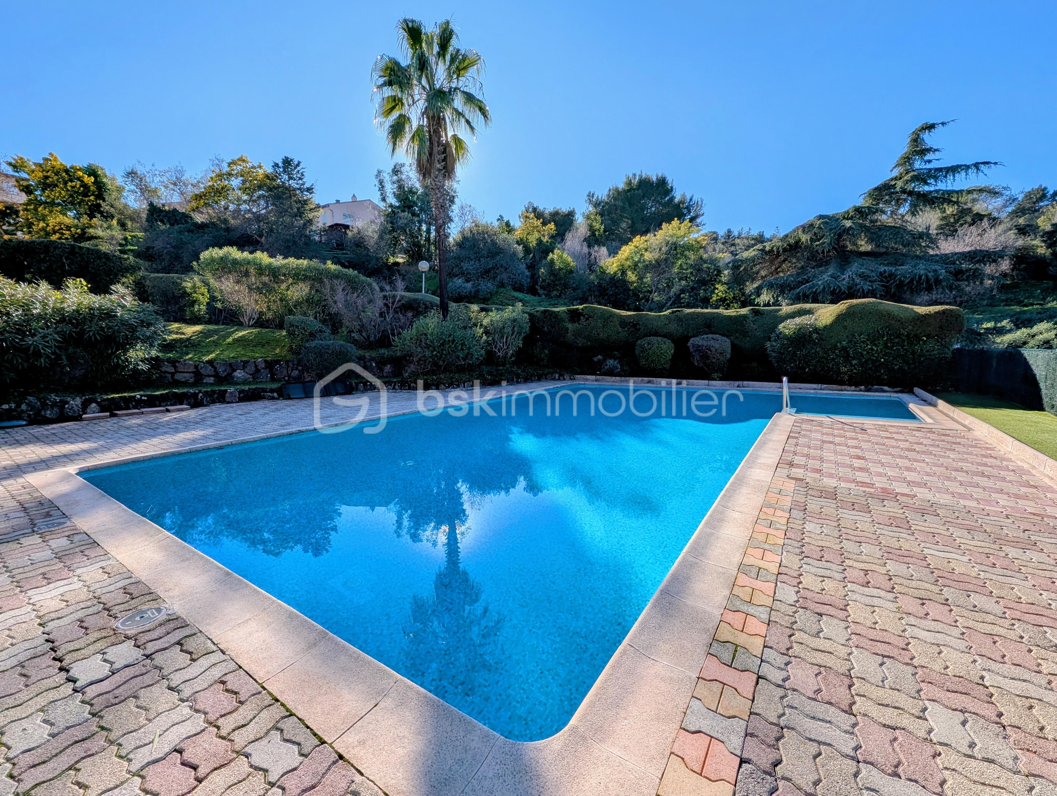 Appartement de 47 m² - PIX PISCINE.jpg