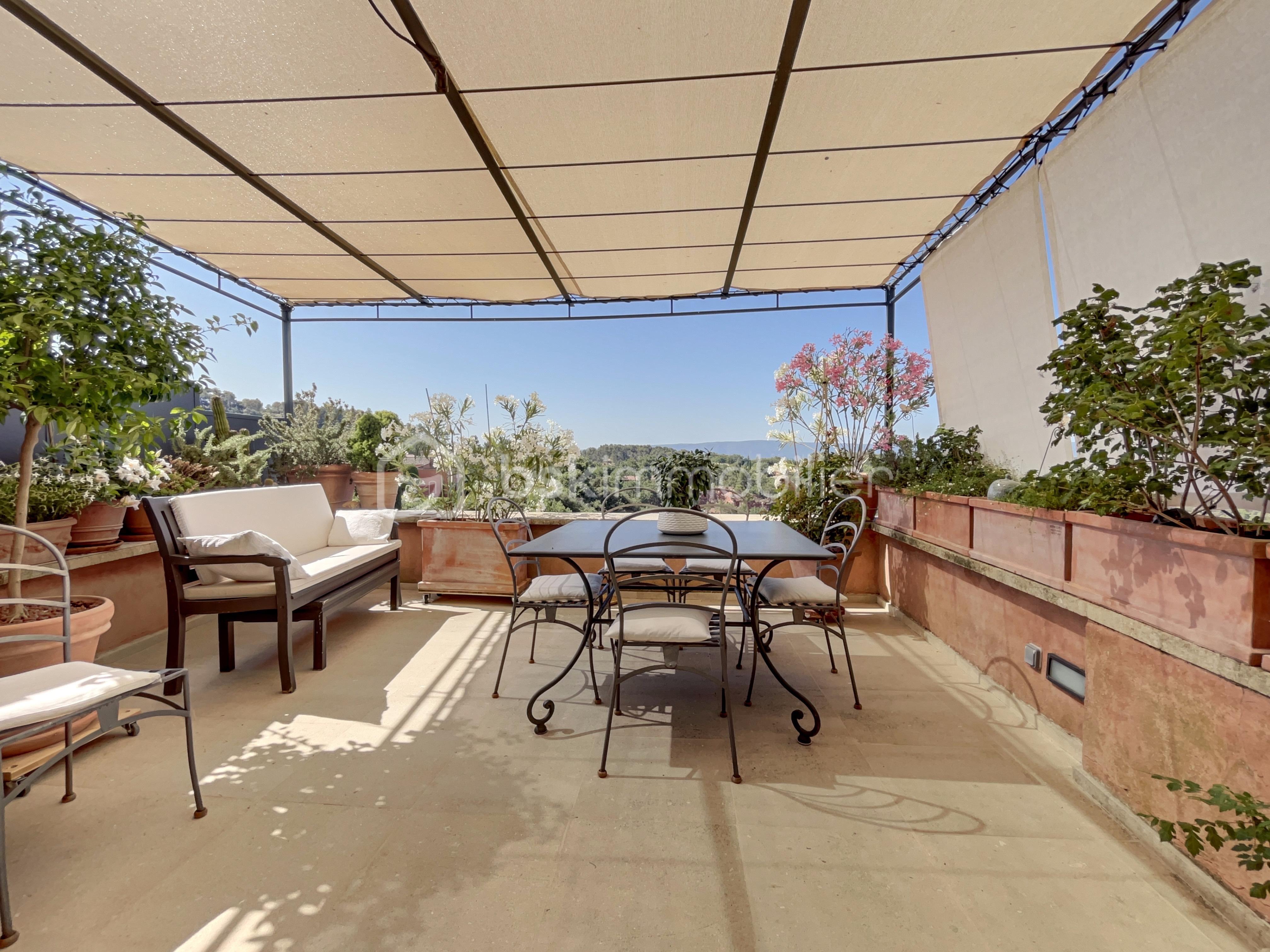 Maison de village de 192,14 m² - 3E28E9A6-5DDE-395B-57AA-F236082FDD87.jpg
