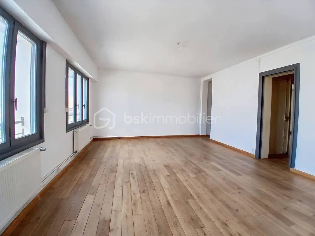 Maison de ville de 228 m² - FB_IMG_1760610280291.jpg