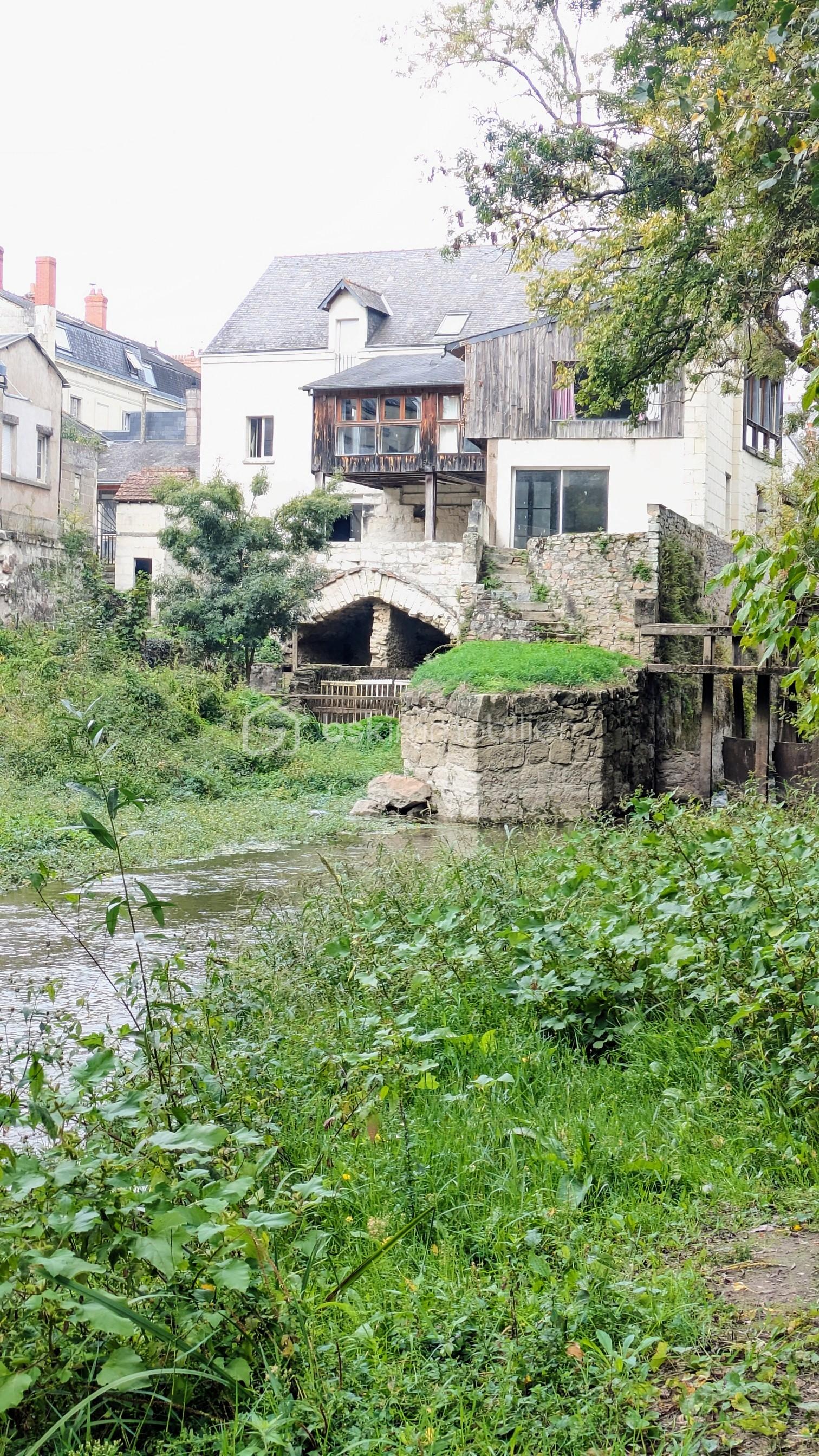 Immeuble de 276,60 m² - VUE IMMEUBLE.jpg