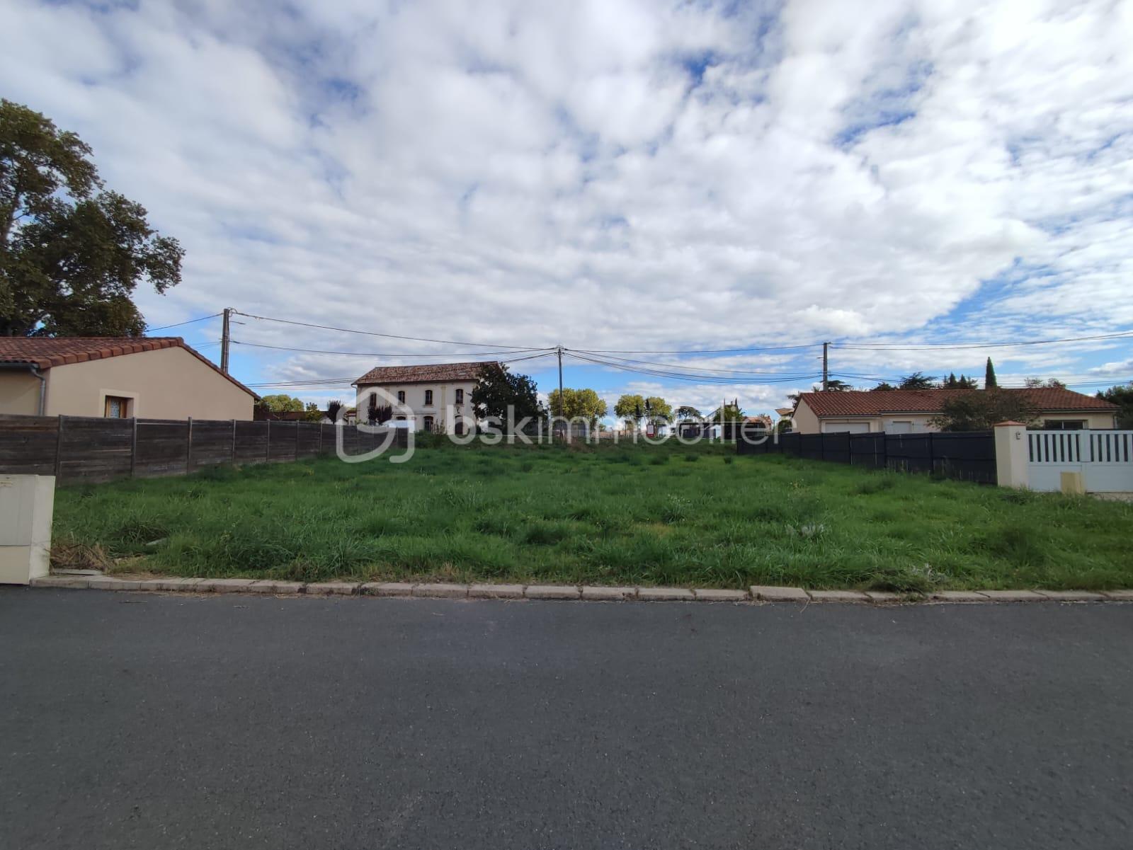 Lotissement de 631 m² - IMG-20250923-WA0006.jpg